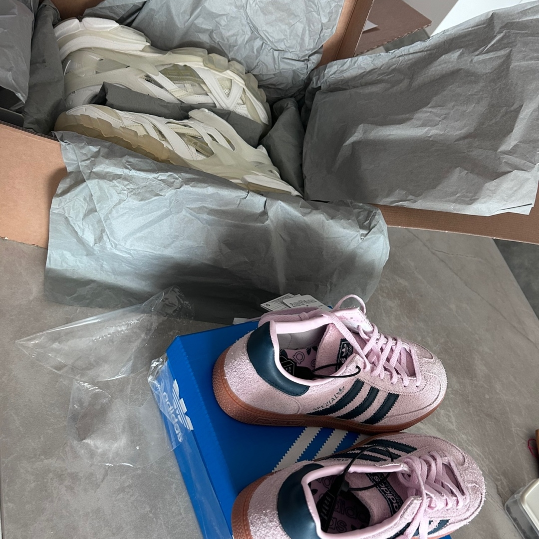 (W) Adidas Spezial Handball Clear Pink 착용 스타일
