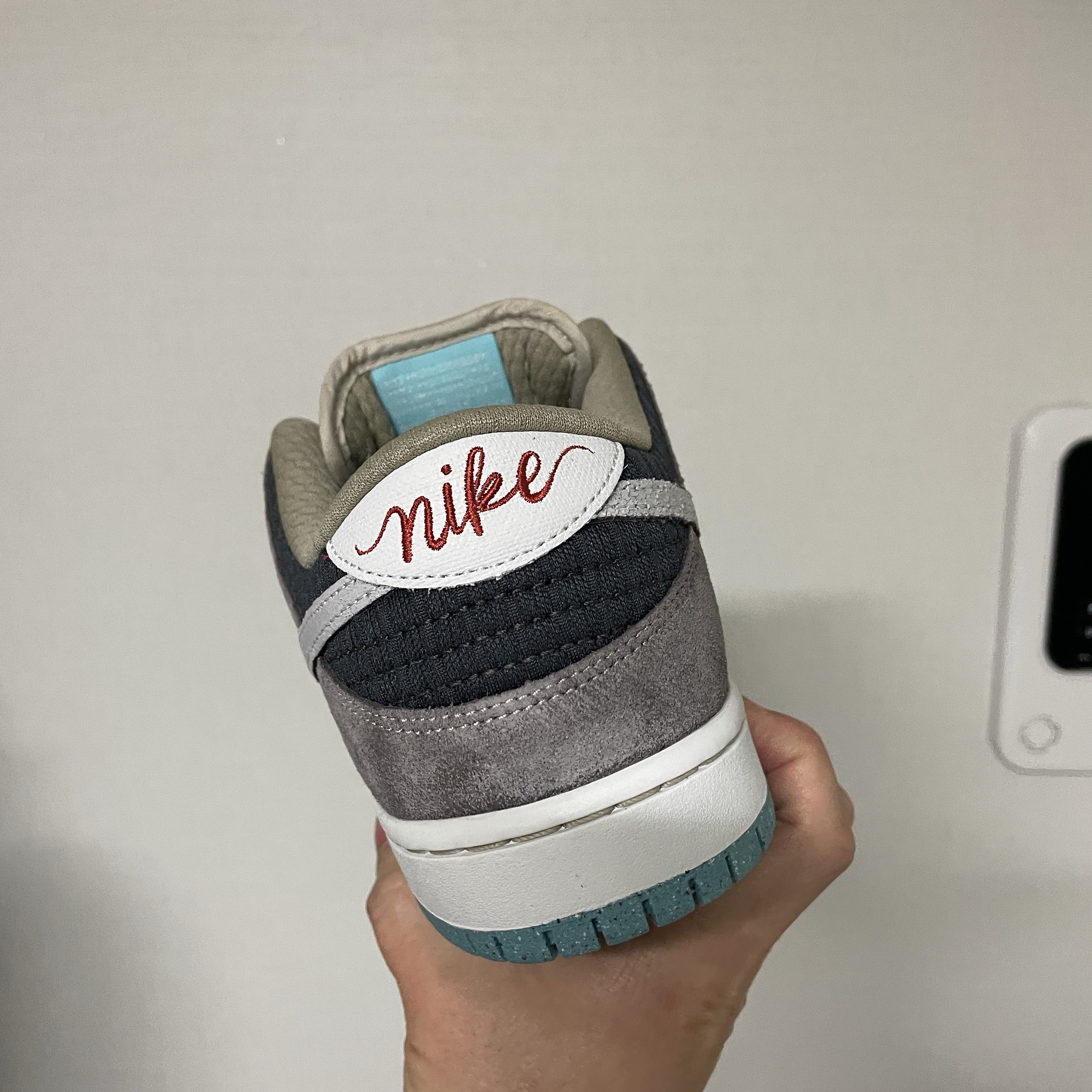 Nike SB Dunk Low Pro Big Money Saving 착용 스타일 - 5
