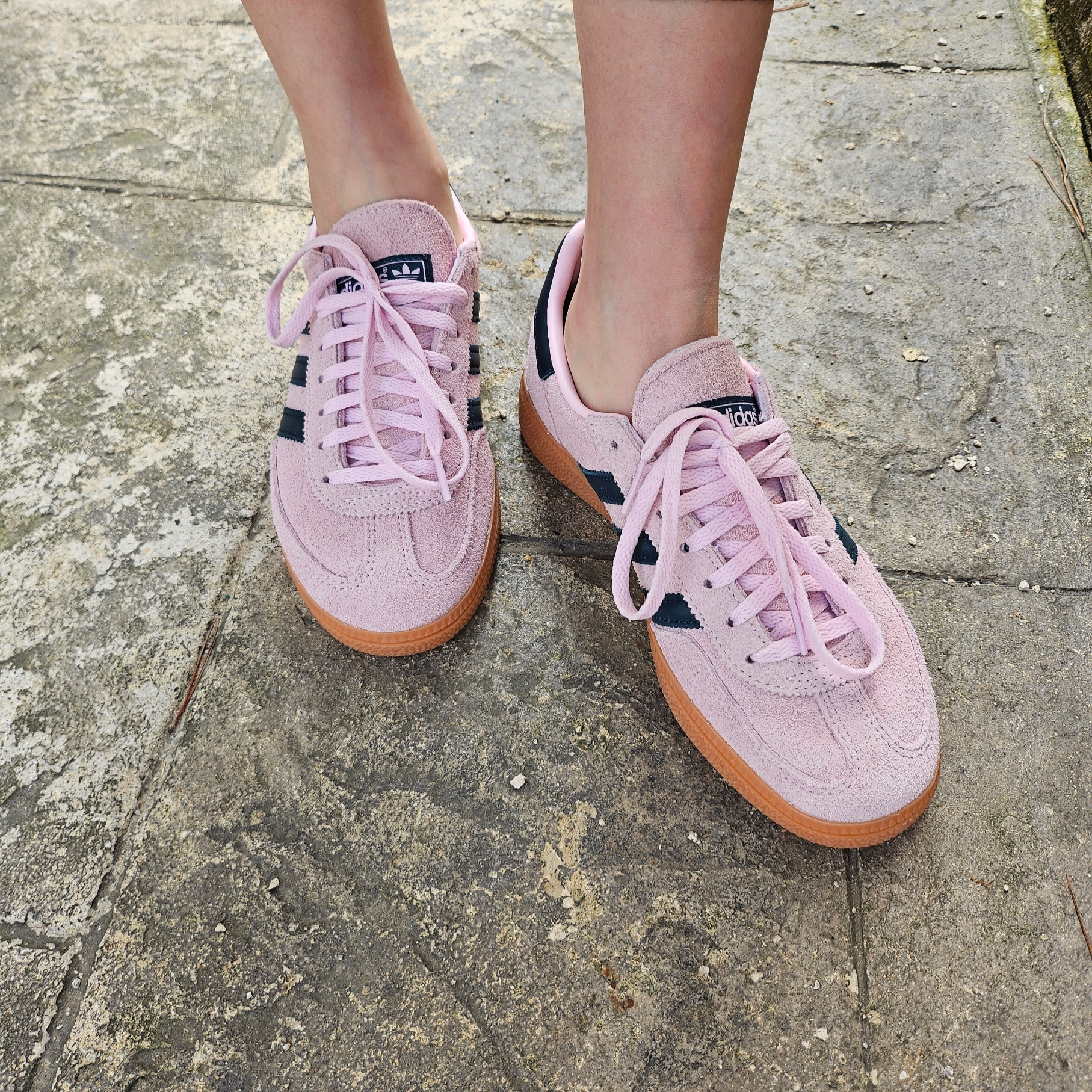 (W) Adidas Spezial Handball Clear Pink 착용 스타일