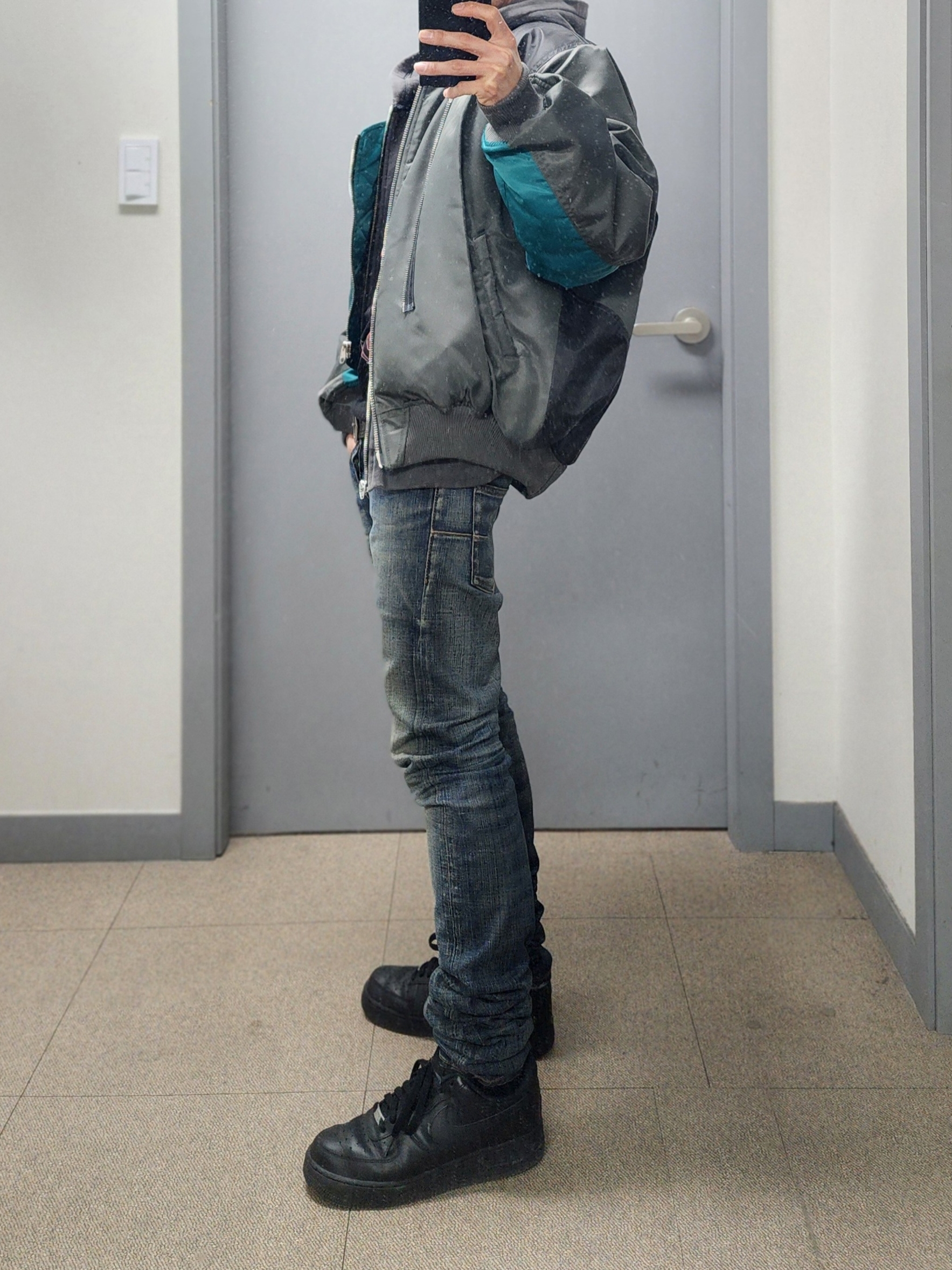 Undermycar Garga Gashutein 6 Placket Twin Zip Bomber Turquoise - 24SS 착용 스타일 - 1