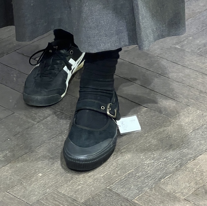 Vans Mary Jane Black LX Creep Black 착용 스타일 - 4