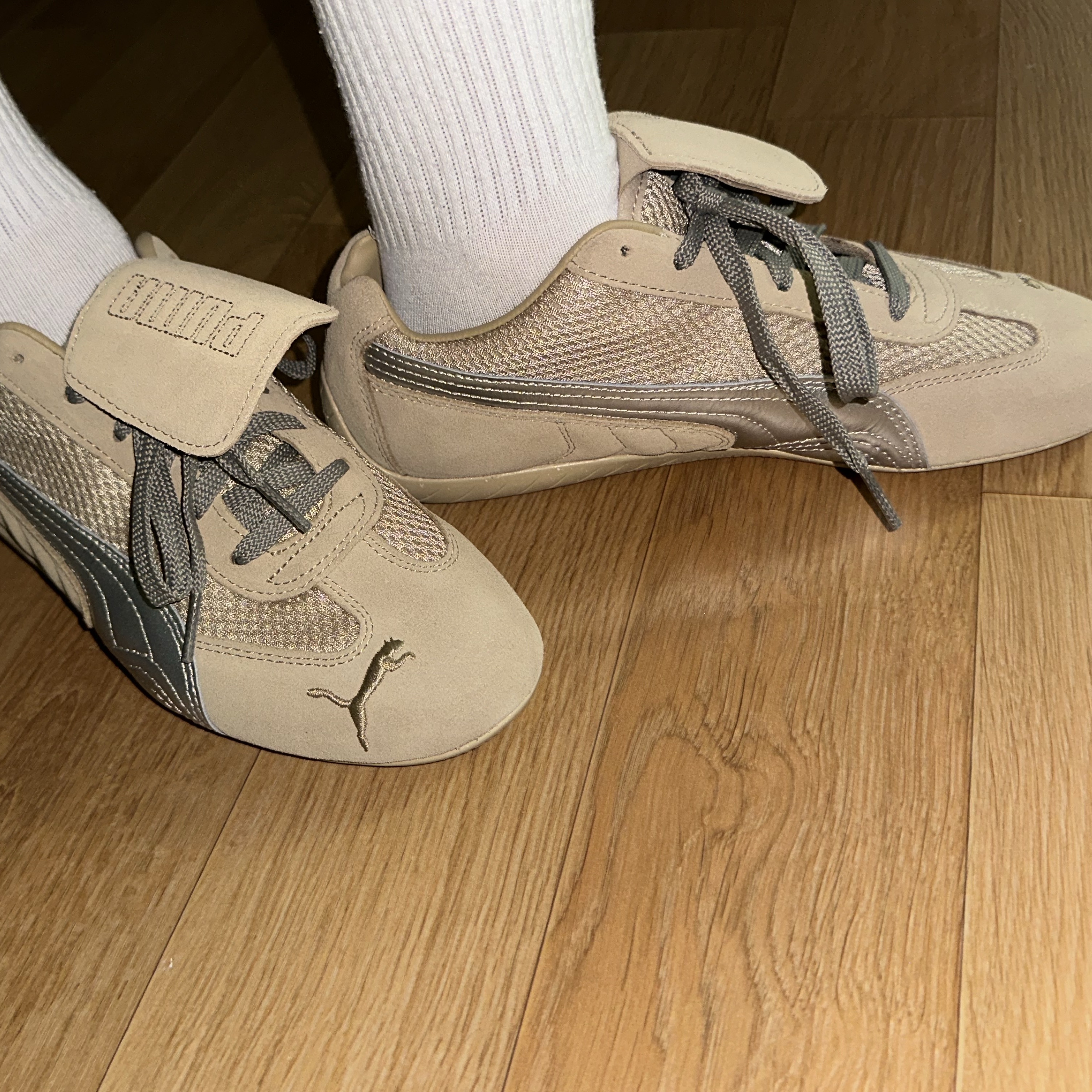 Puma x Open Yy Speedcat Prairie Tan Matte Silver 착용 스타일 - 1