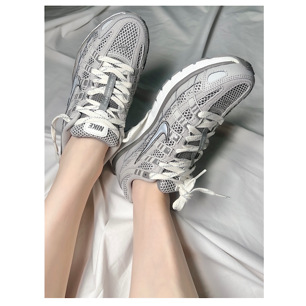 Nike P-6000 PRM Light Iron Ore 착용 스타일