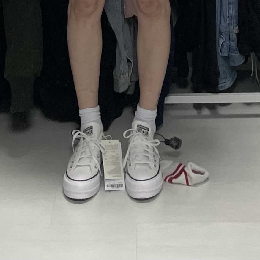 (W) Converse Chuck Taylor All Star Lift Ox White Black 착용 스타일
