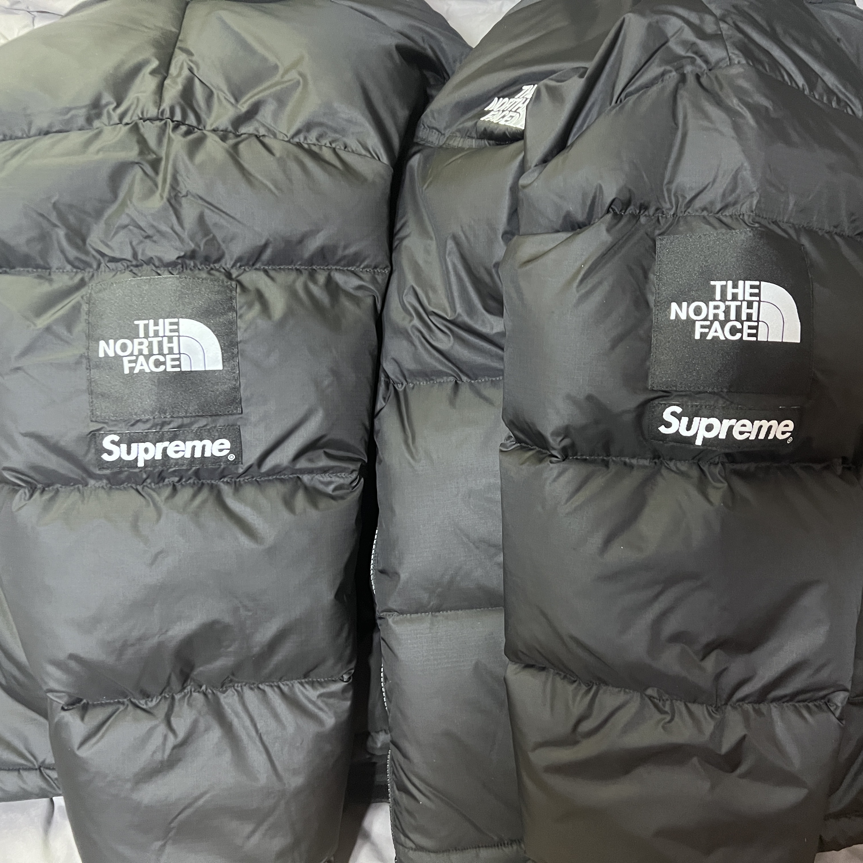 Supreme x The North Face Split Nuptse Jacket Black - 24SS 착용 스타일