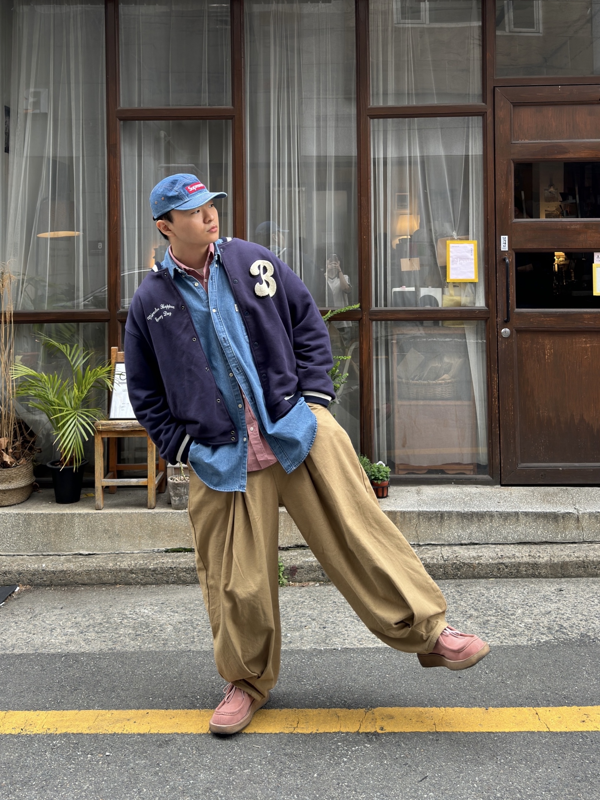 Supreme Washed Chino Twill Camp Cap Denim - 22FW 착용 스타일 - 3
