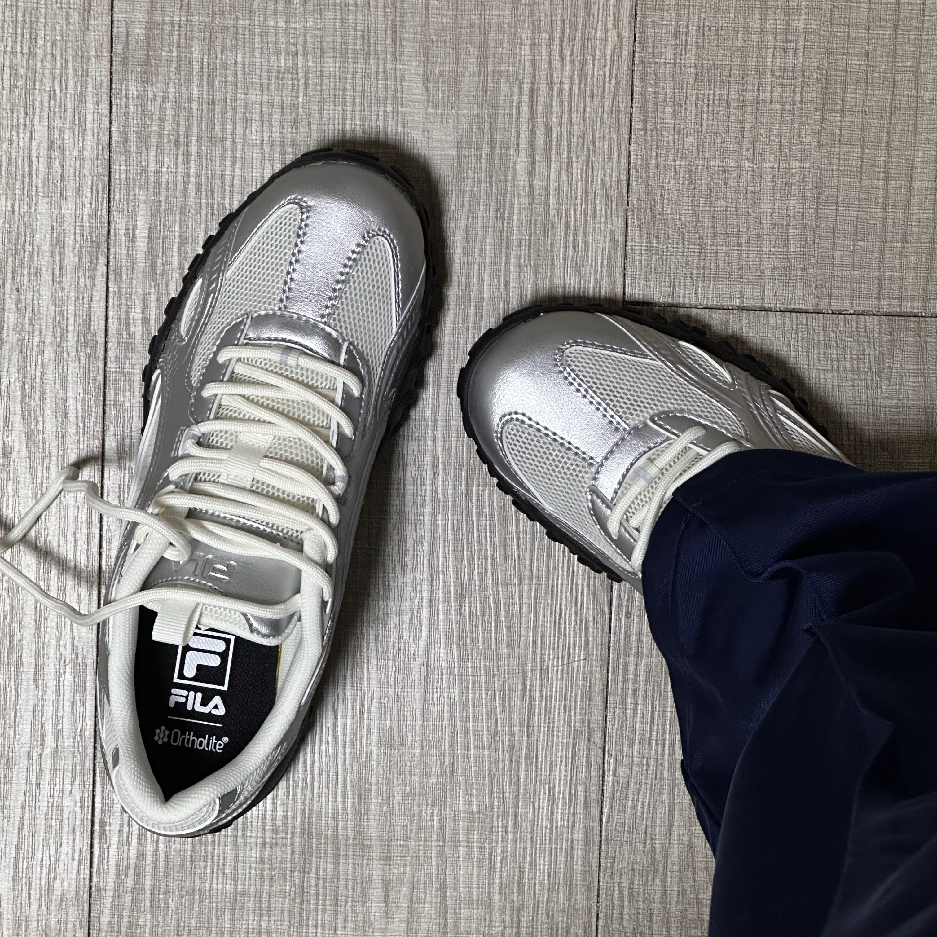 Fila Echappe MS Silver Moon 착용 스타일