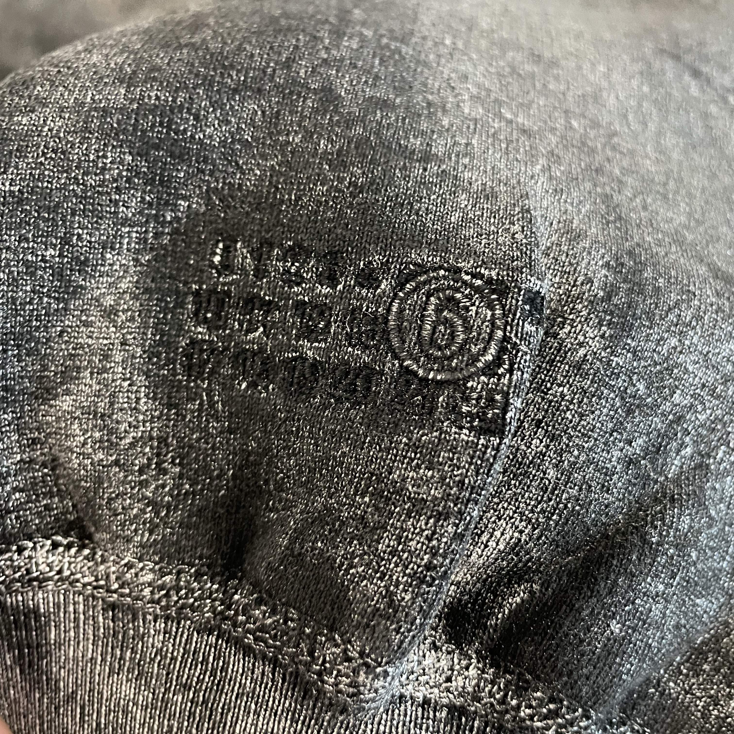 Supreme Box Logo Hooded Sweatshirt Black - 23FW, Supreme x MM6 Maison Margiela Foil Box Logo Hooded Sweatshirt Black - 24SS 착용 스타일 - 3