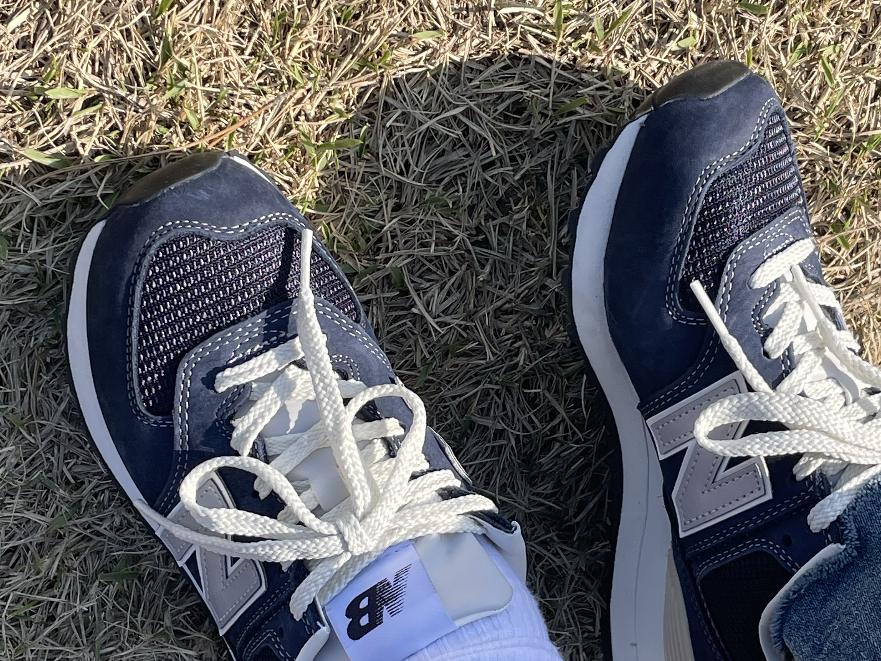 New Balance x Pottery 574 Premium Hard Navy 착용 스타일 - 2