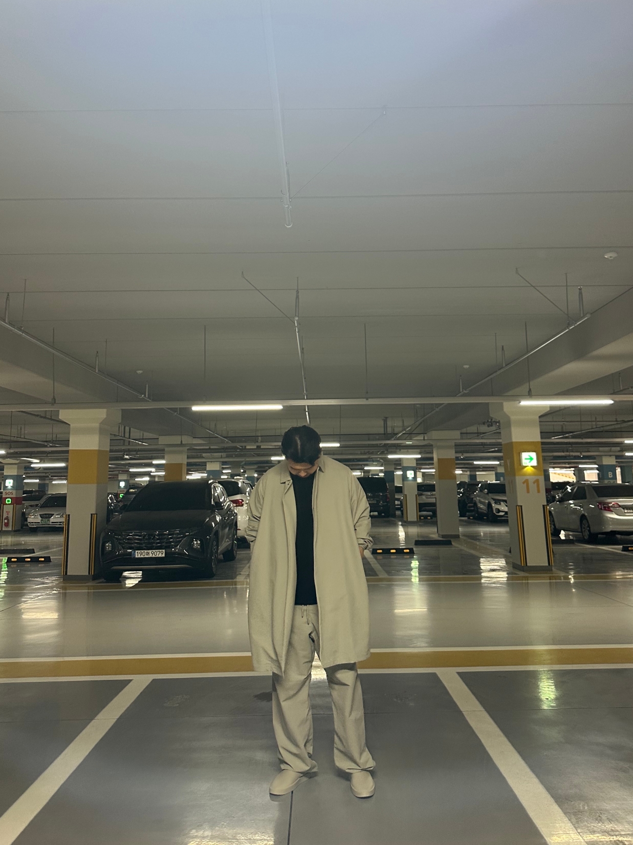Fear of God The California Dusty Beige 착용 스타일 - 4