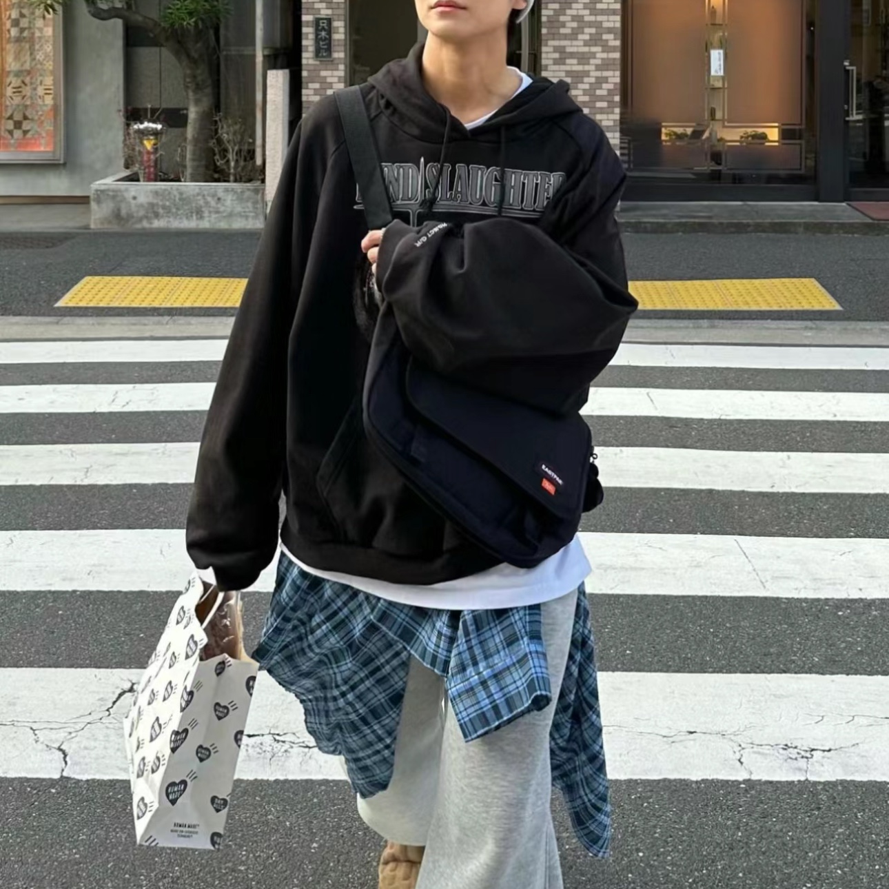 Project G/R Mind Slaughter Vintage Washeed Hoodie Black 착용 스타일