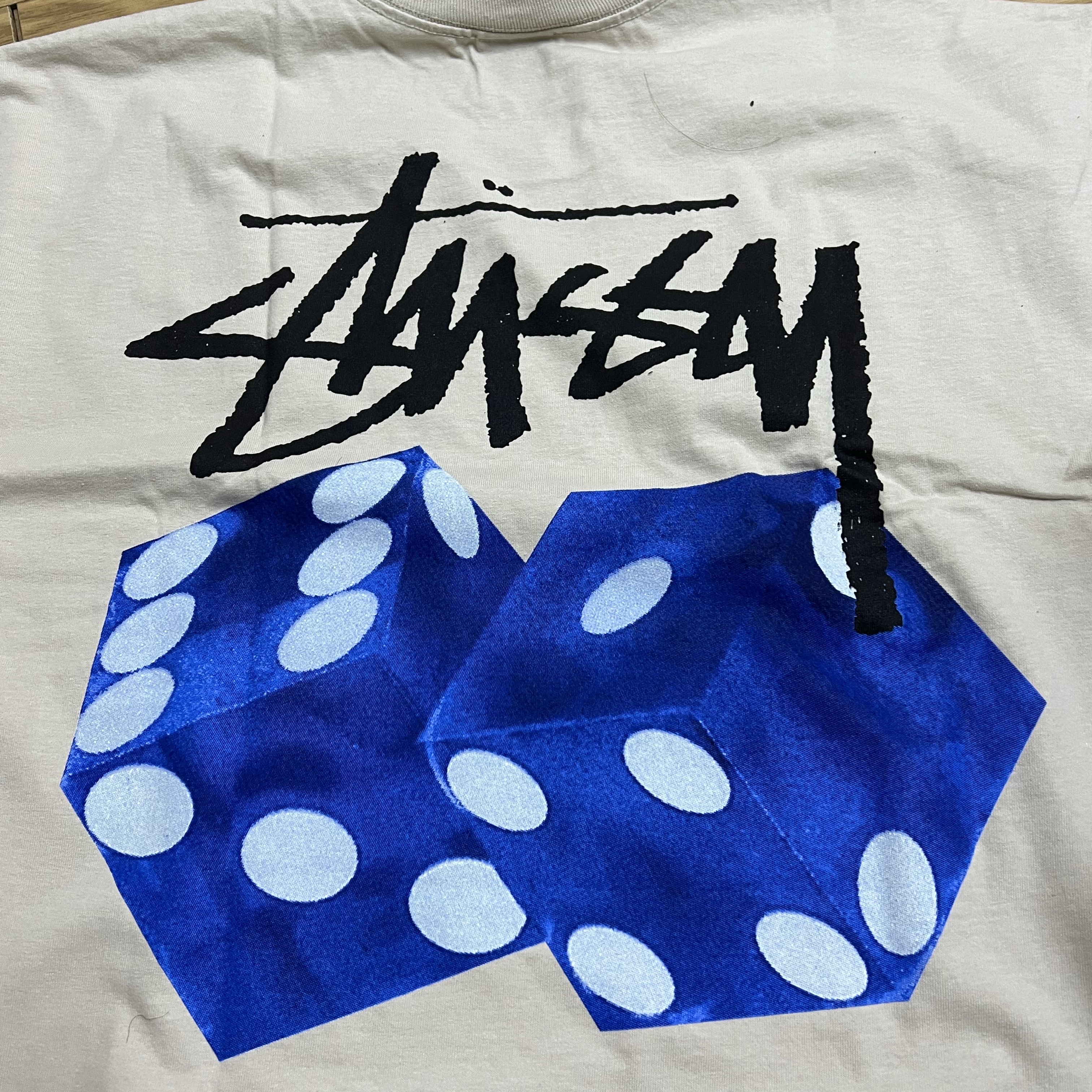 Stussy Diced Out T-Shirt Smoke 착용 스타일 - 2