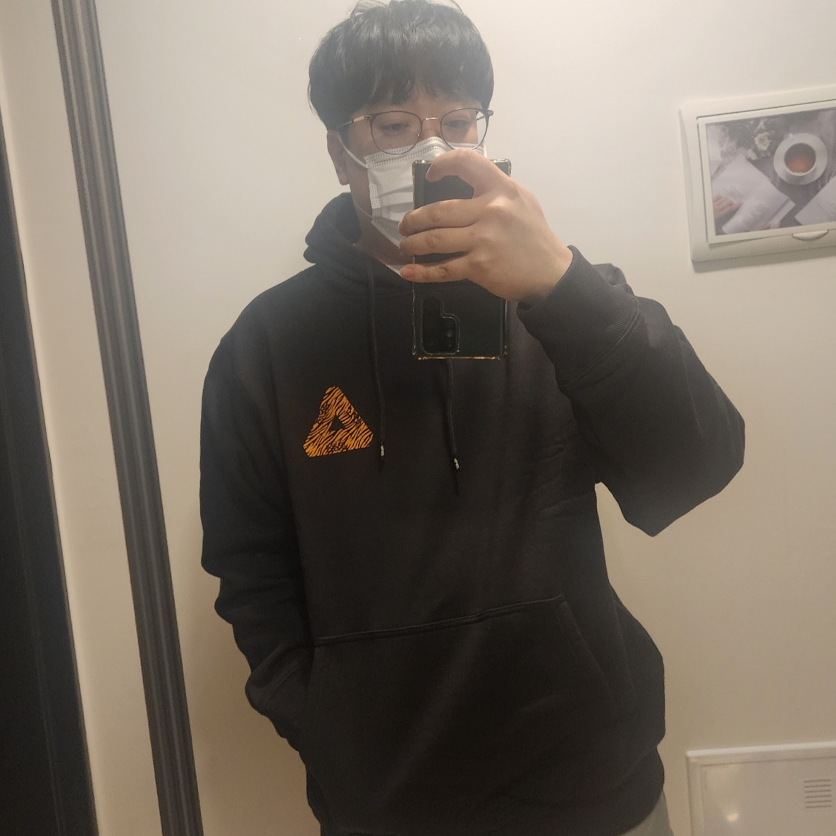 Palace Korea Hoodie Black - 24SS 착용 스타일 - 1