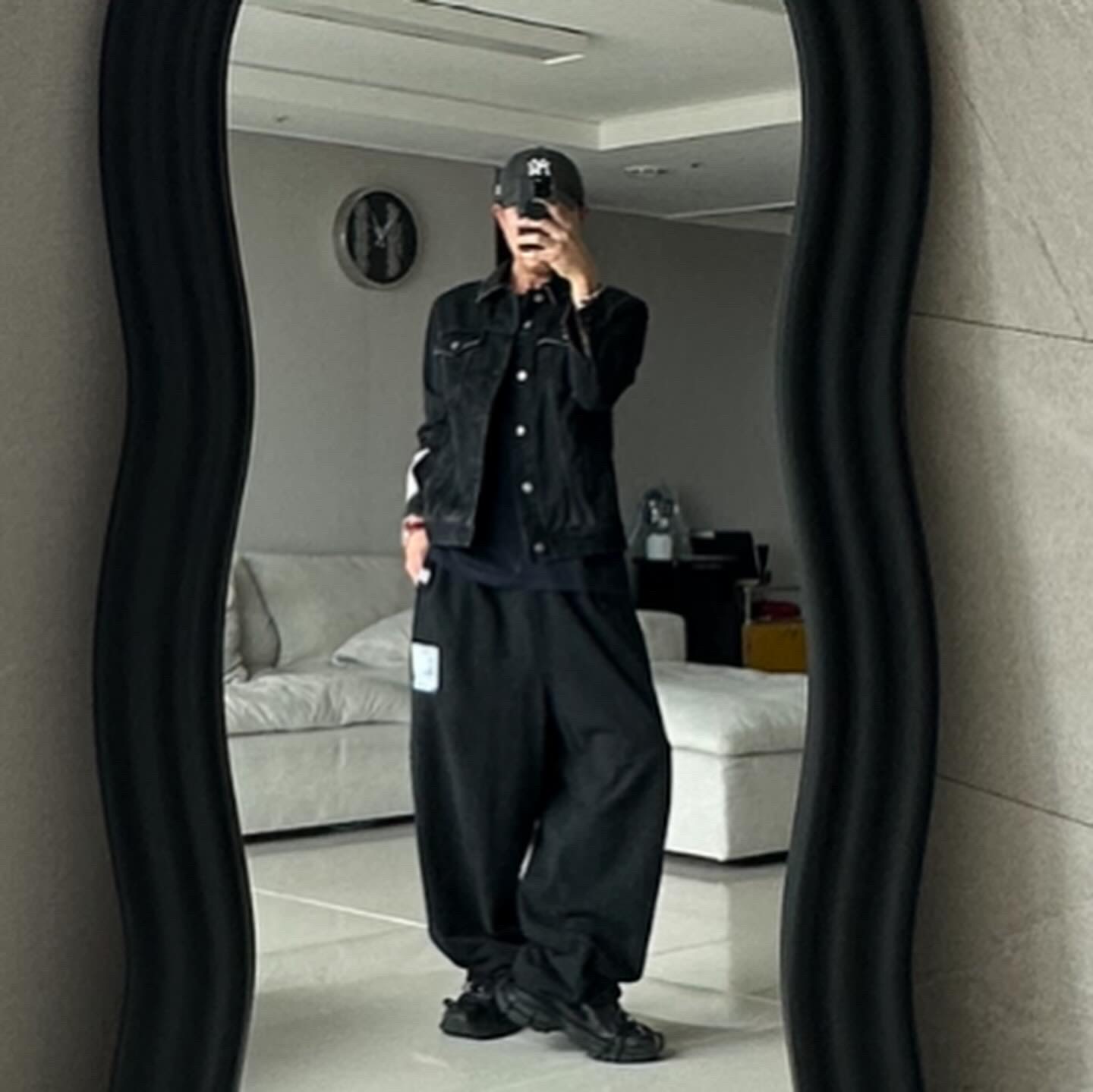 Balenciaga 3XL Sneakers Black, Fred Force 10 Steel Cable Bracelet Large 18K White Gold 착용 스타일 - 5