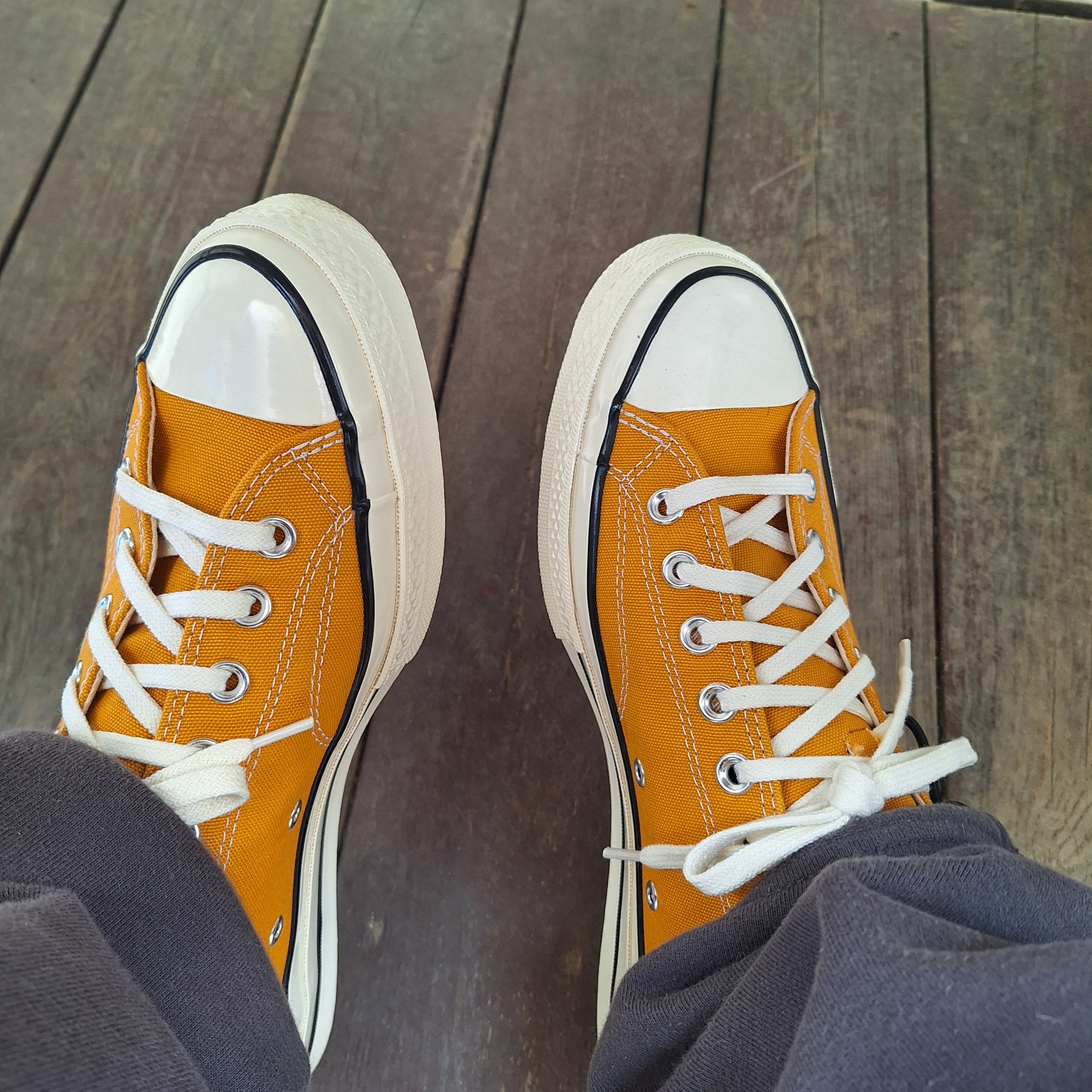 Converse Chuck 70 Ox Vintage Canvas Sunflower 착용 스타일