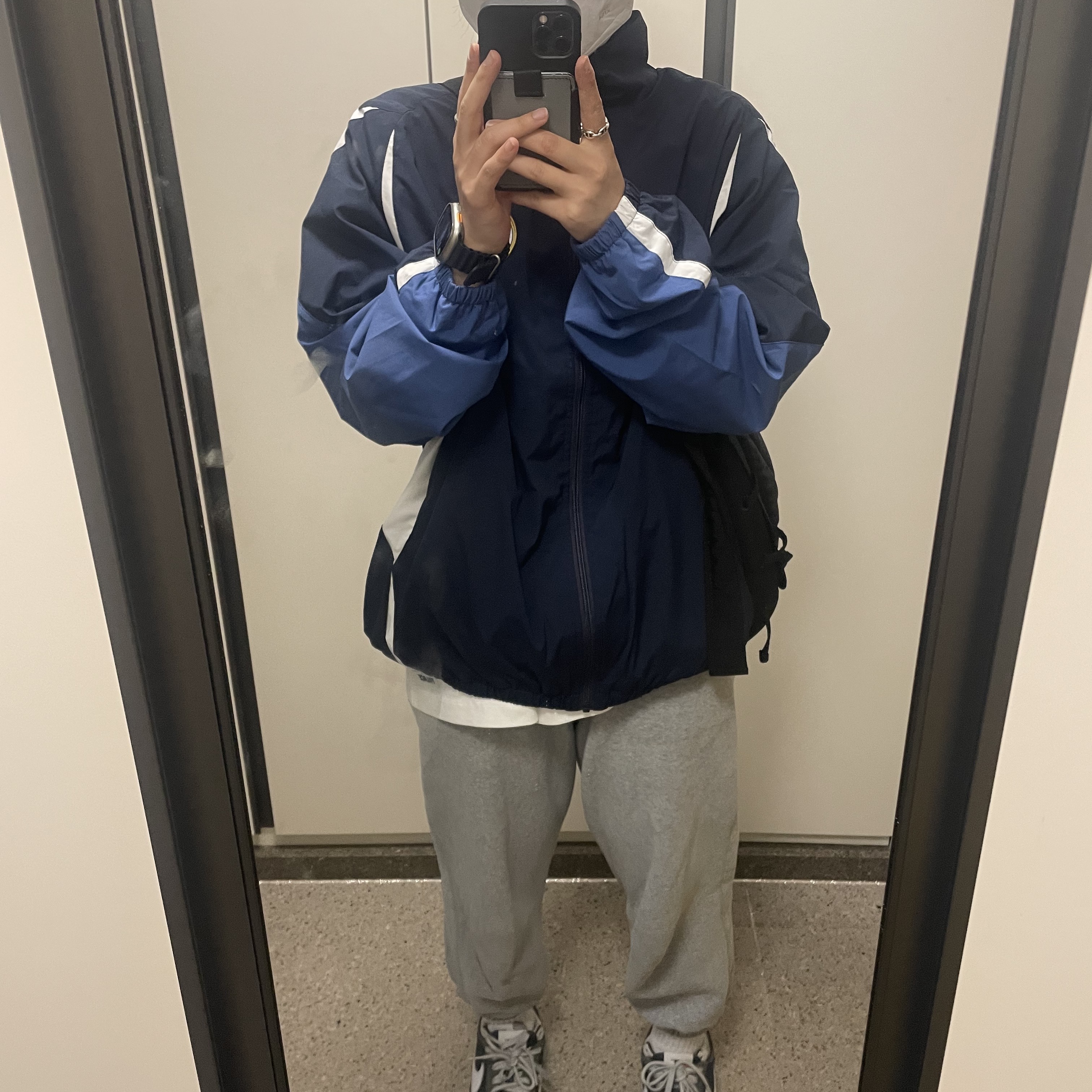 Palace Pro Shell Jacket Navy - 23FW 착용 스타일
