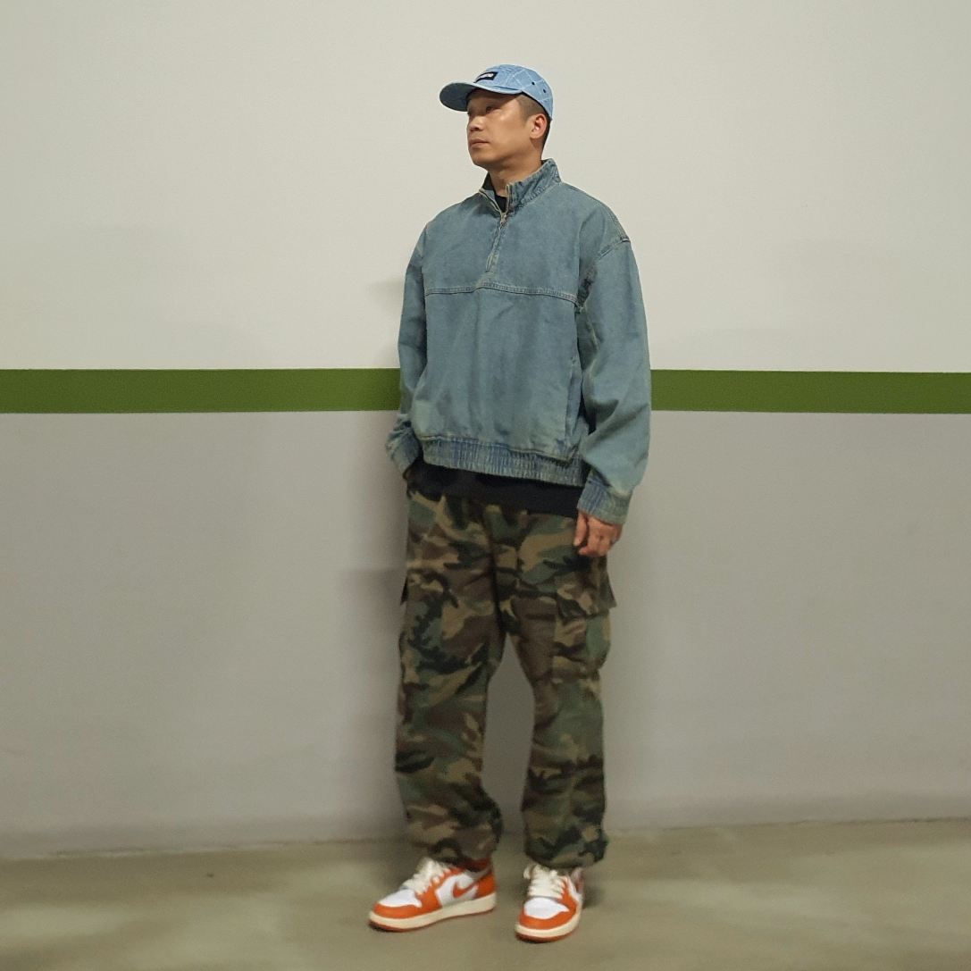 (W) Jordan 1 Retro High OG Starfish, Supreme Punched Denim Camp Cap Washed Indigo - 23FW 착용 스타일 - 1