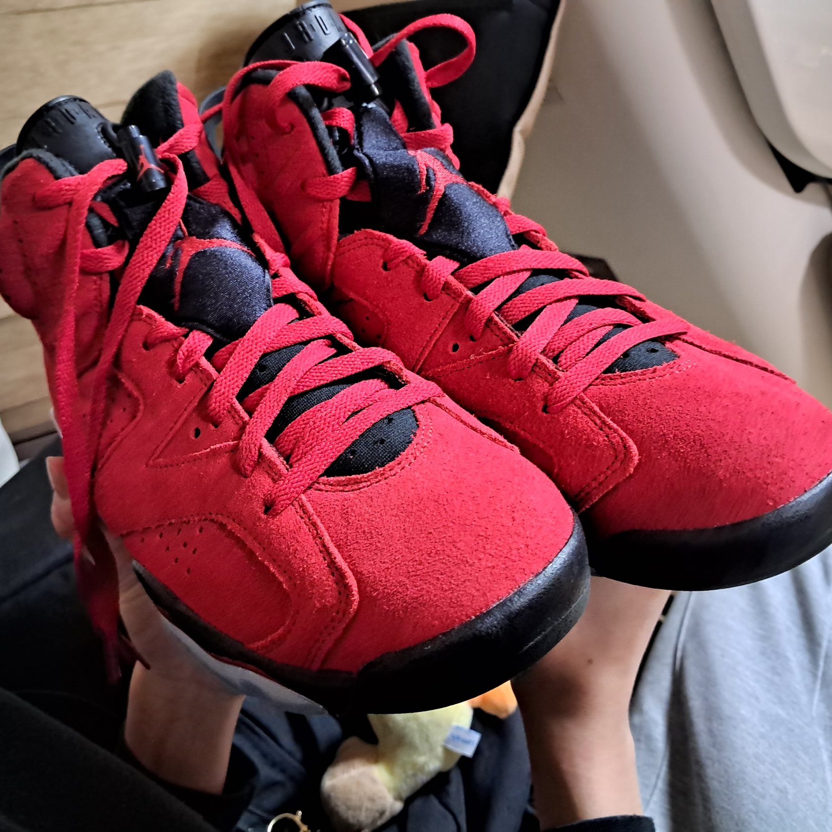 Jordan 6 Retro Toro Bravo 착용 스타일