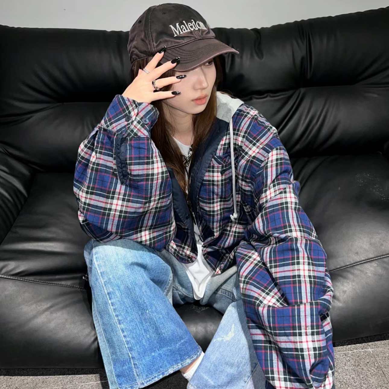 Project G/R Reversible Hoodie Check Shirts Navy 착용 스타일