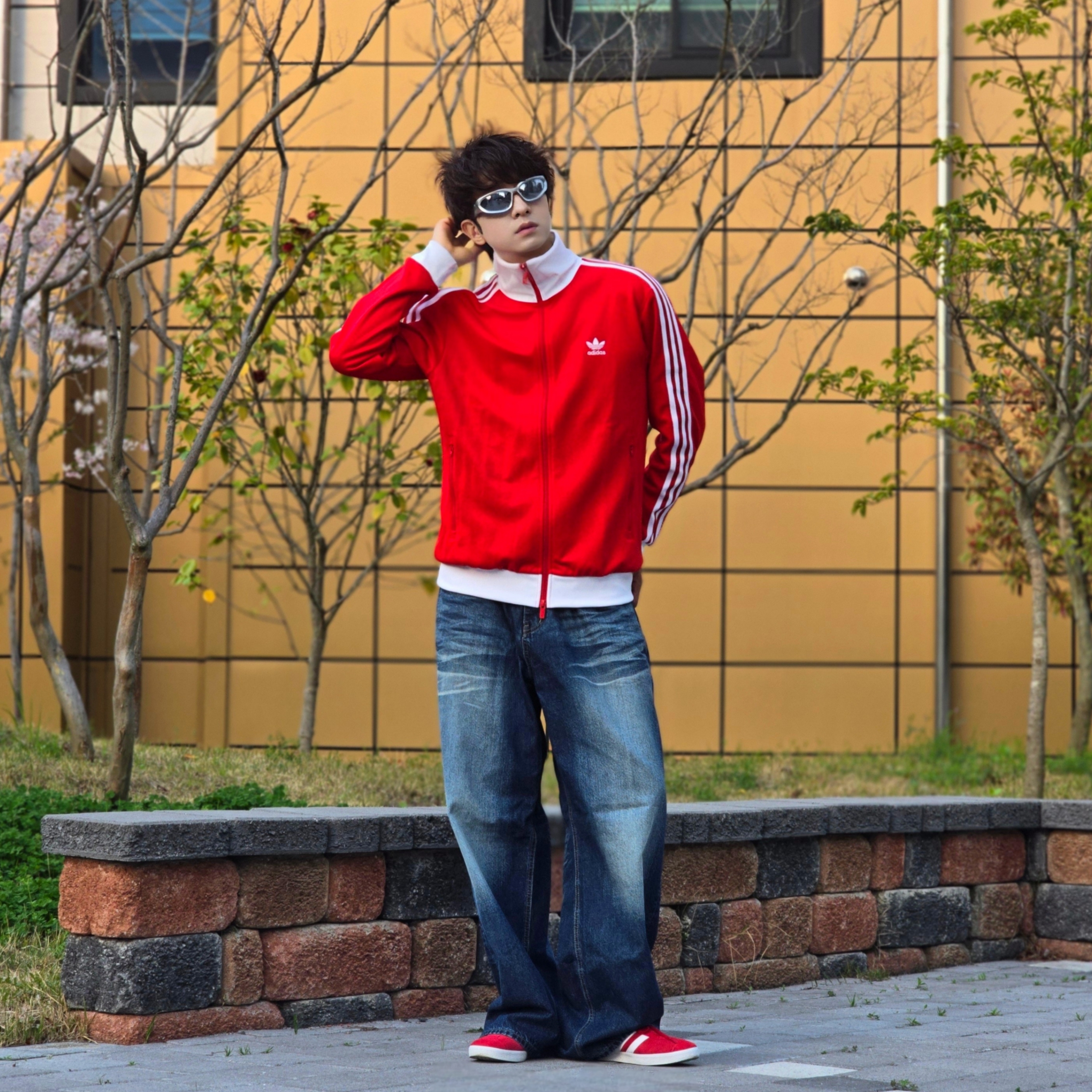 Adidas Adicolor Classic Beckenbauer Track Top Better Scarlet White - KR Sizing, Adidas Adicolor Classic Beckenbauer Track Top Better Scarlet White - US Sizing 착용 스타일 - 5