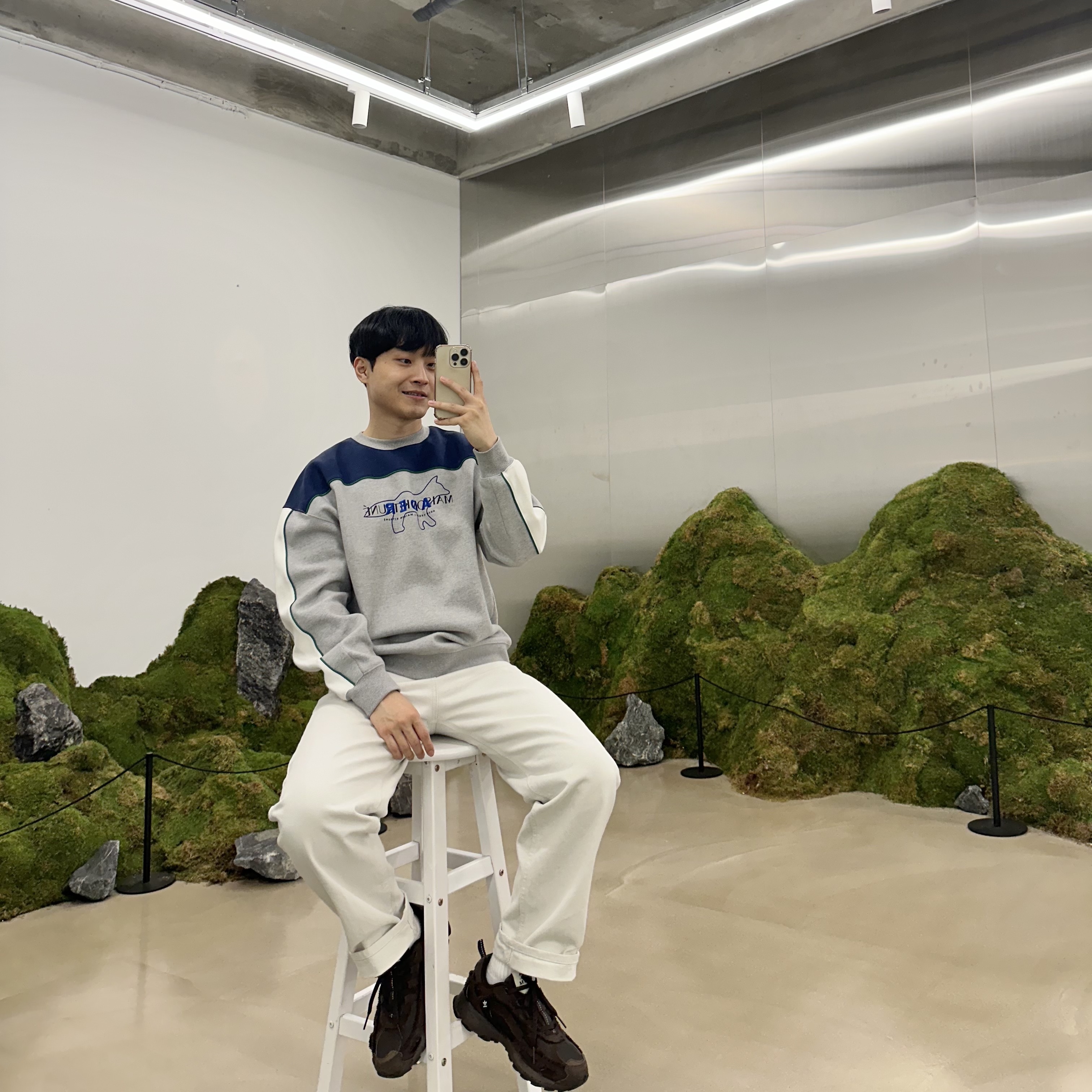 Adidas x Song for the Mute Shadowturf Dark Brown 착용 스타일