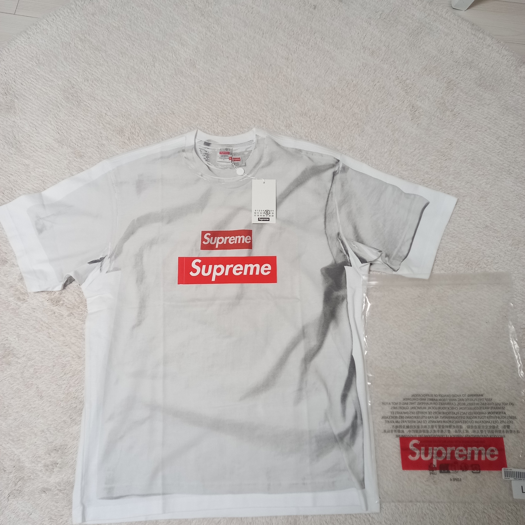 Supreme x MM6 Maison Margiela Box Logo T-Shirt White - 24SS 착용 스타일 - 1