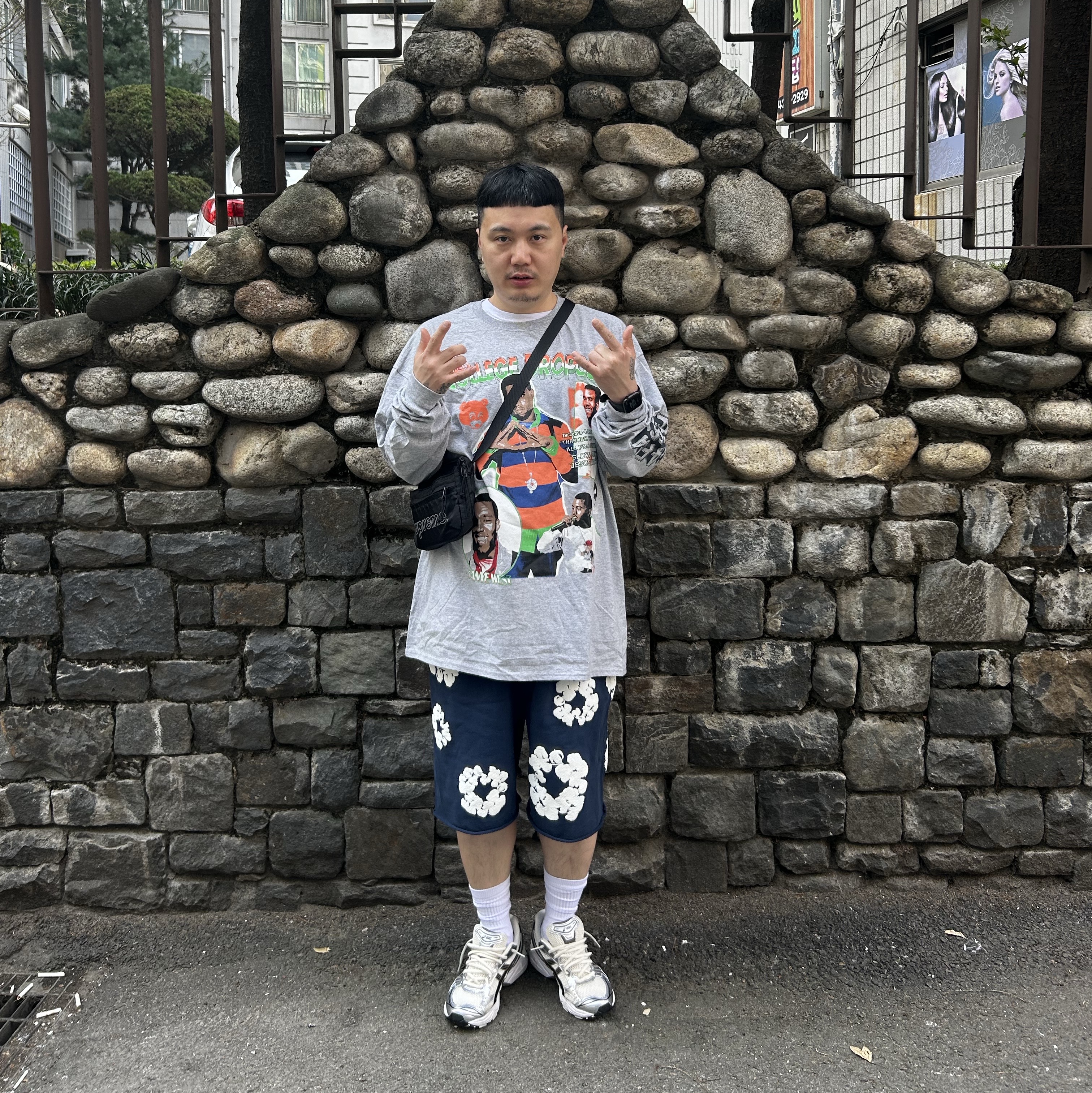 Asics Gel-Kayano 14 Cream Black, Denim Tears The Cotton Wreath Shorts Royal Blue 착용 스타일 - 1