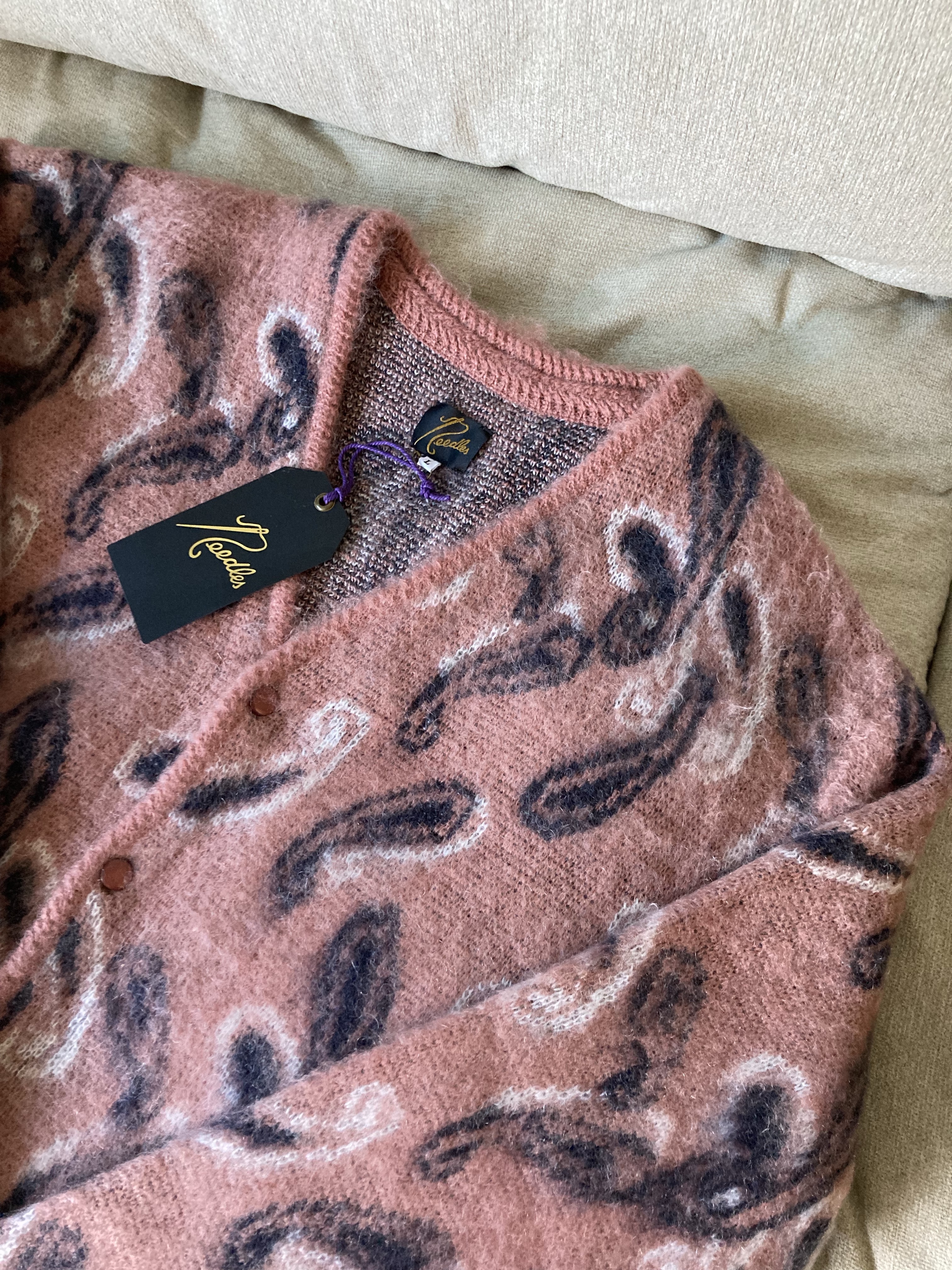 Needles Mohair Cardigan Paisley 착용 스타일