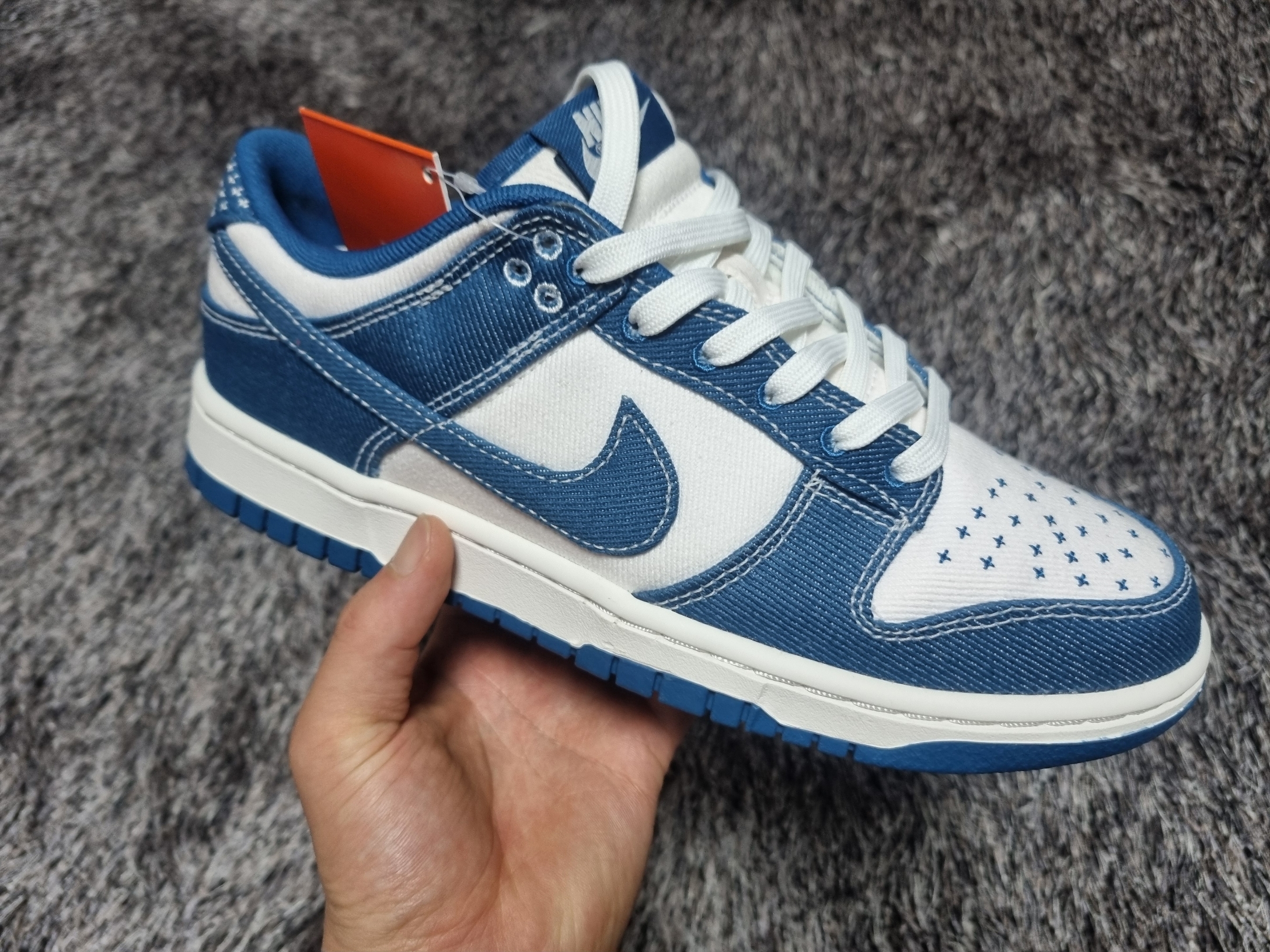 Nike Dunk Low Retro SE Industrial Blue 착용 스타일