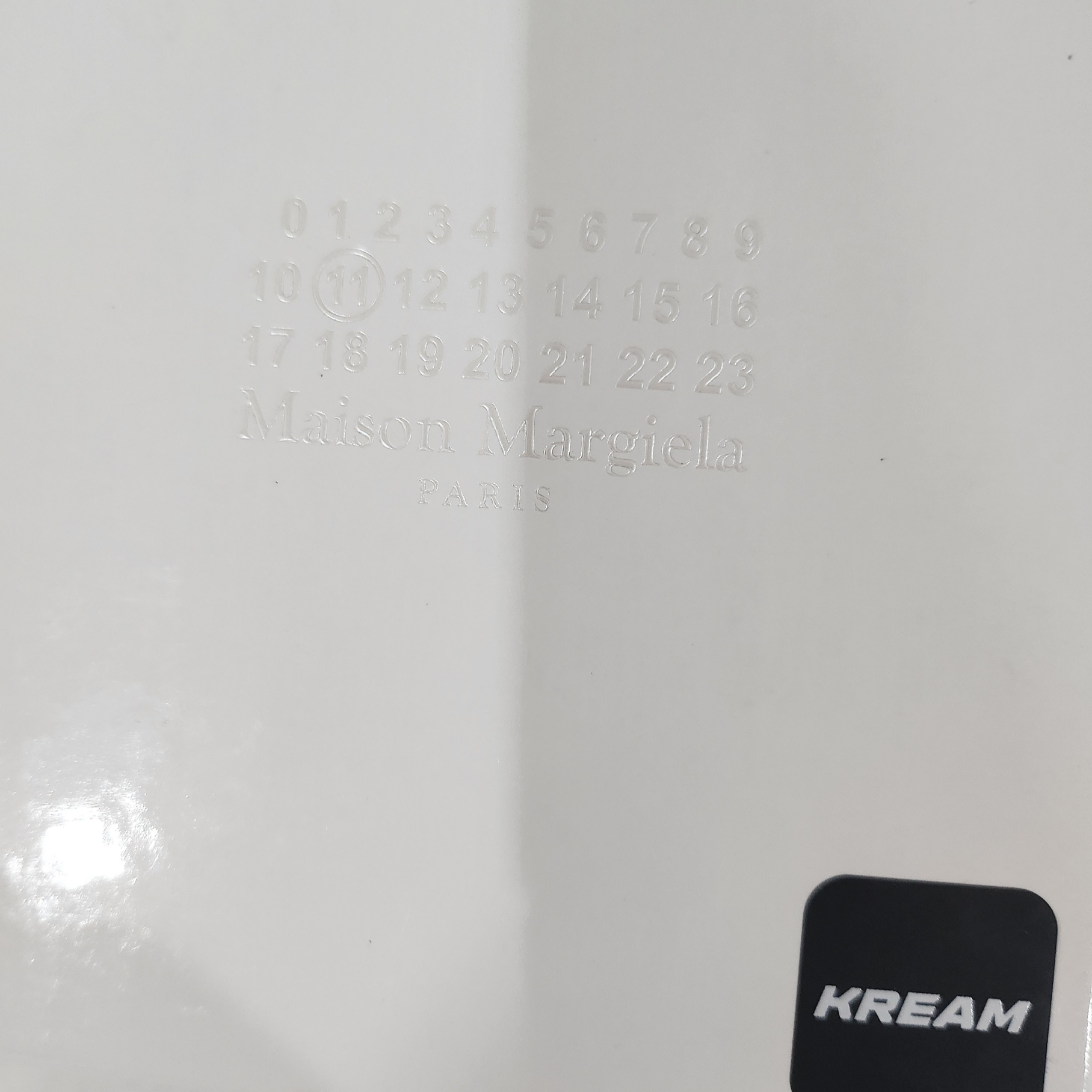 Maison Margiela Keyring Wallet Black 착용 스타일 - 3