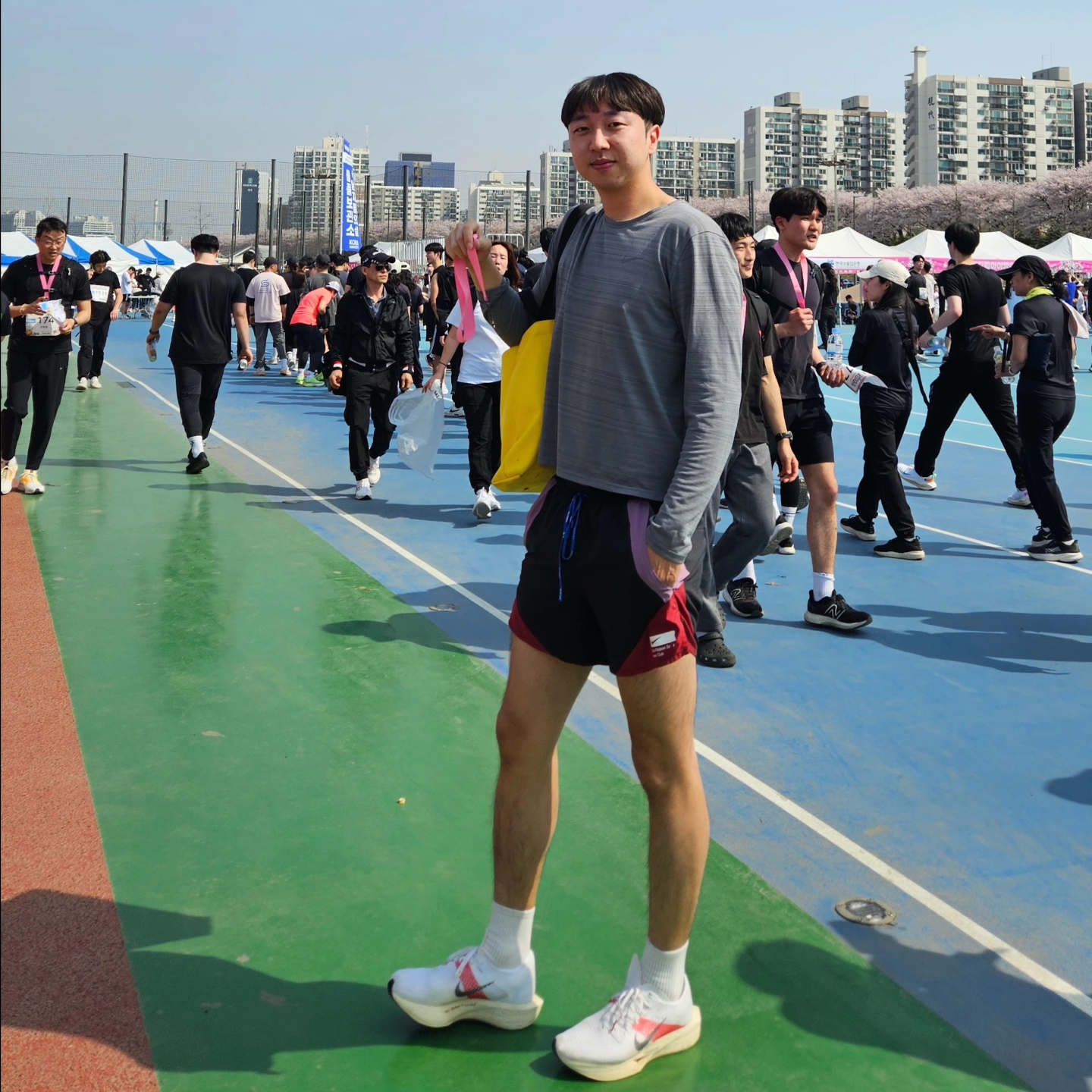 Nike ZoomX Vaporfly Next% 3 Eliud Kipchoge 착용 스타일 - 2