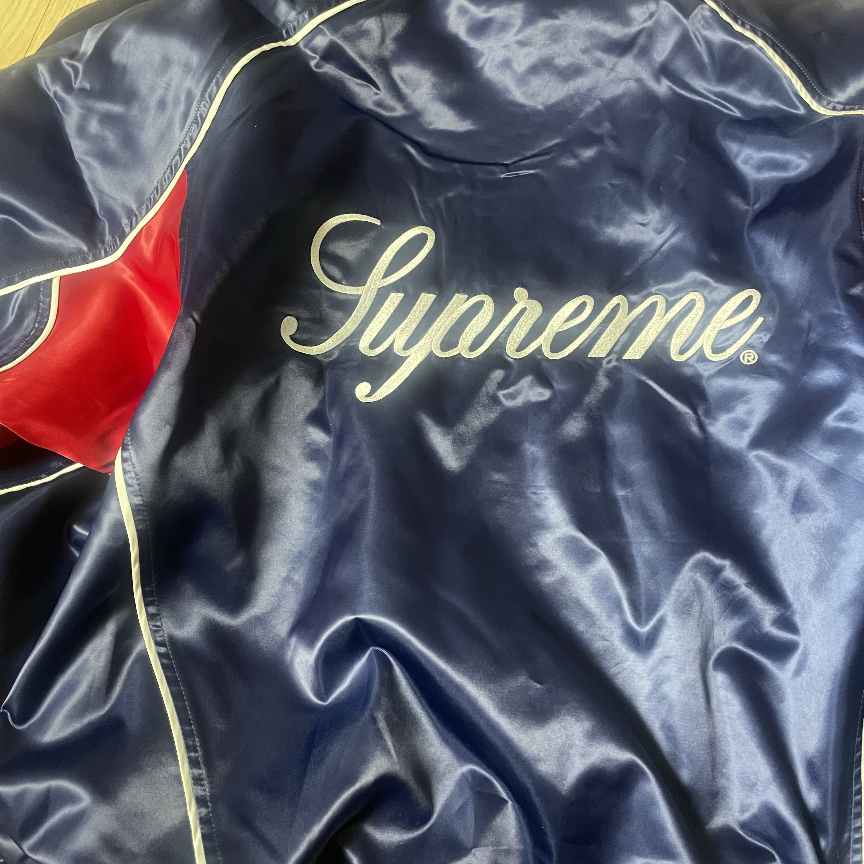 Supreme Satin Hooded Track Jacket Navy - 24SS 착용 스타일