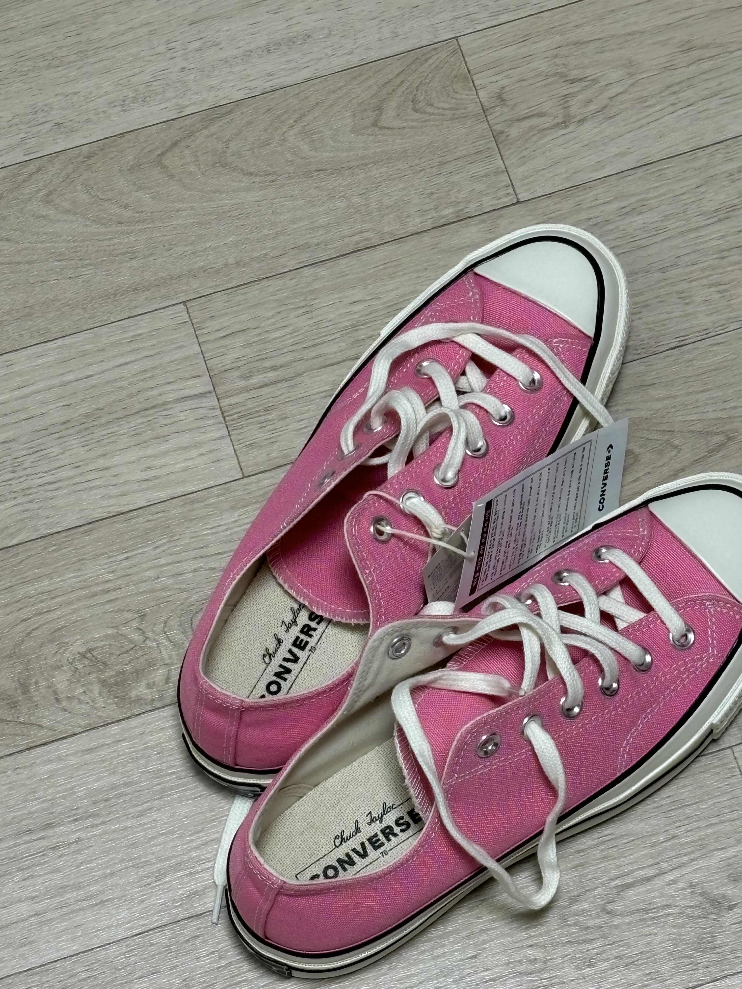 Converse Chuck 70 Ox Vintage Canvas Pink 착용 스타일
