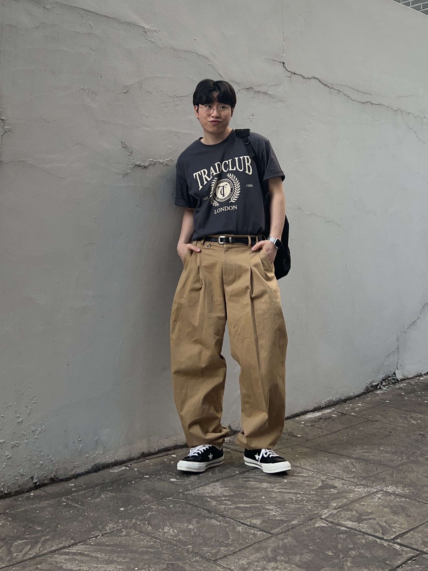 Converse One Star Ox HanByeol Black 착용 스타일 - 1