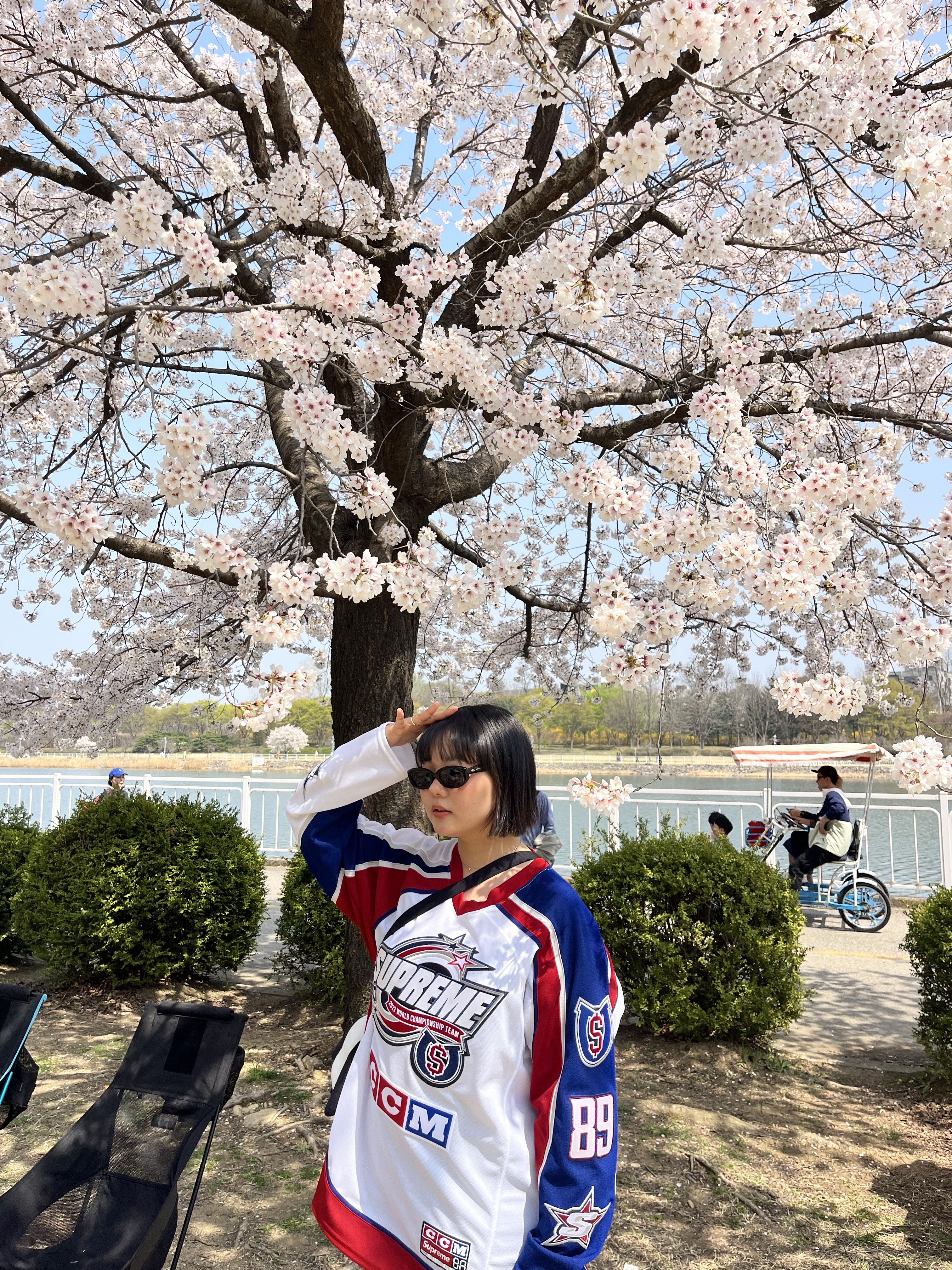 Supreme x CCM All Stars Hockey Jersey White - 22FW, Nike x Martine Rose Shox MR4 Black 착용 스타일 - 1