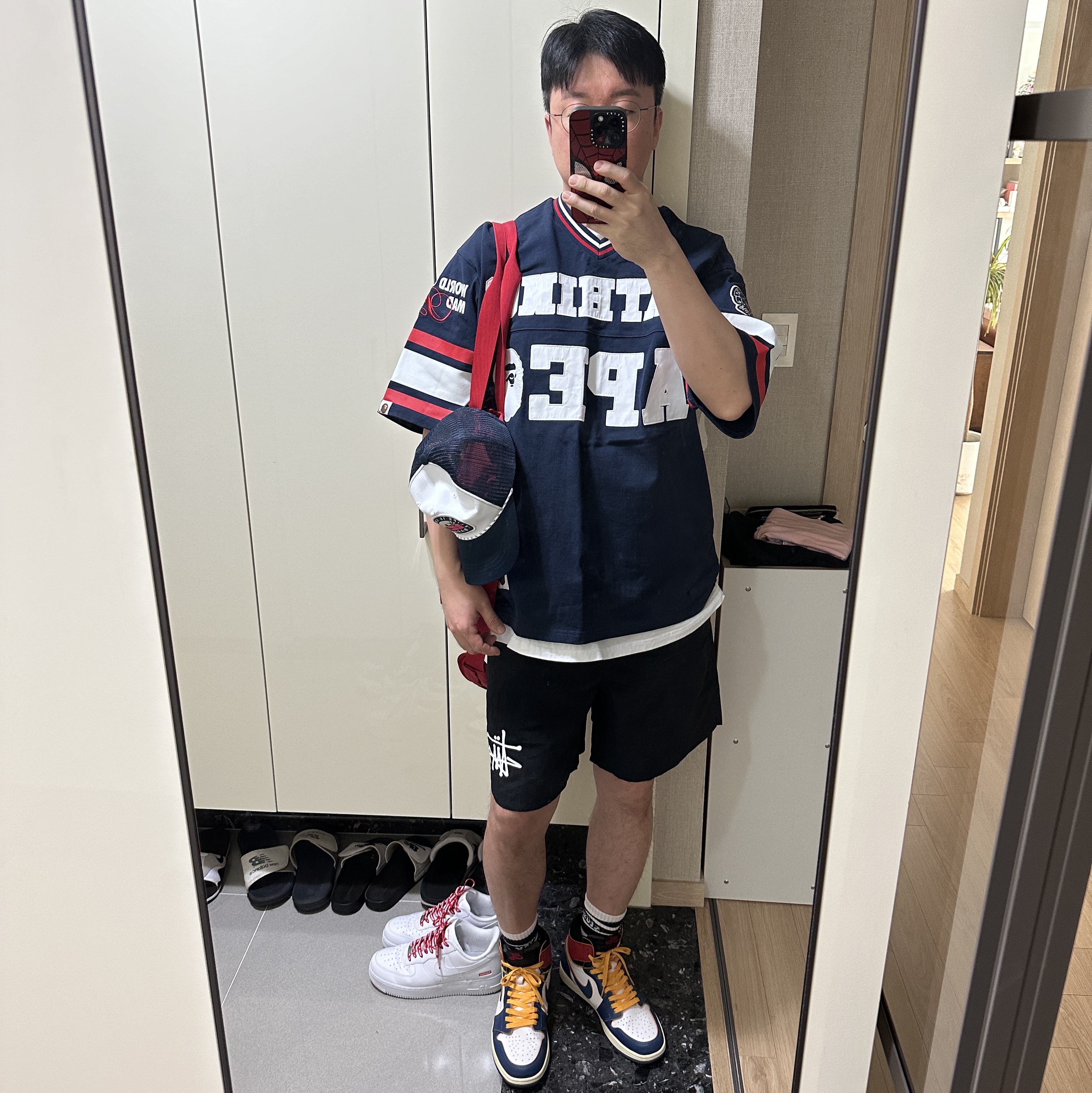 Stussy Big Basic Water Shorts Black, Jordan 1 x Union Retro High Blue Toe 착용 스타일