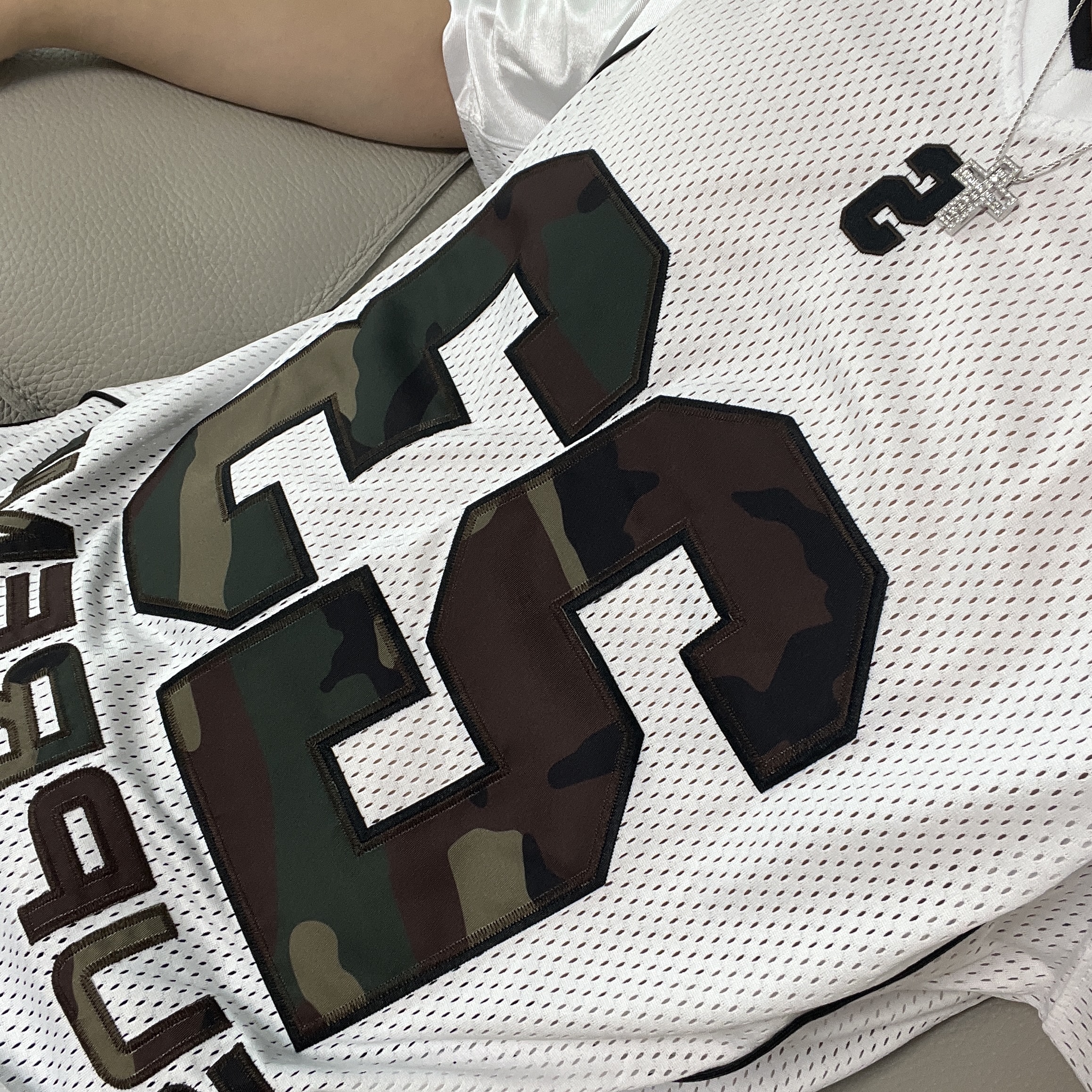 Supreme Perfect Season Football Jersey White - 23SS, Damiani Belle Epoque Diamonds Necklace White Gold 착용 스타일