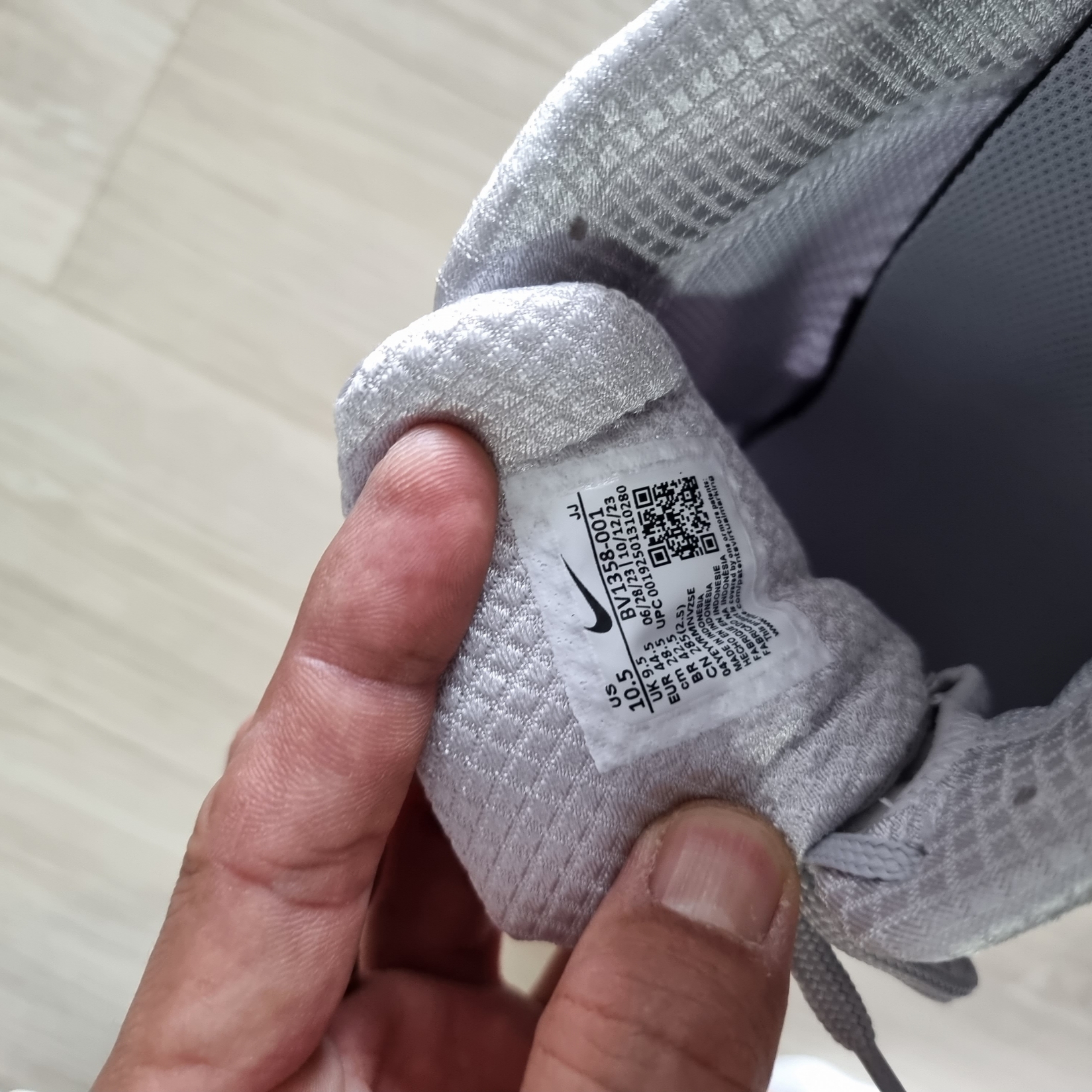 Nike Zoom Vomero 5 SP Vast Grey 2023 착용 스타일 - 7