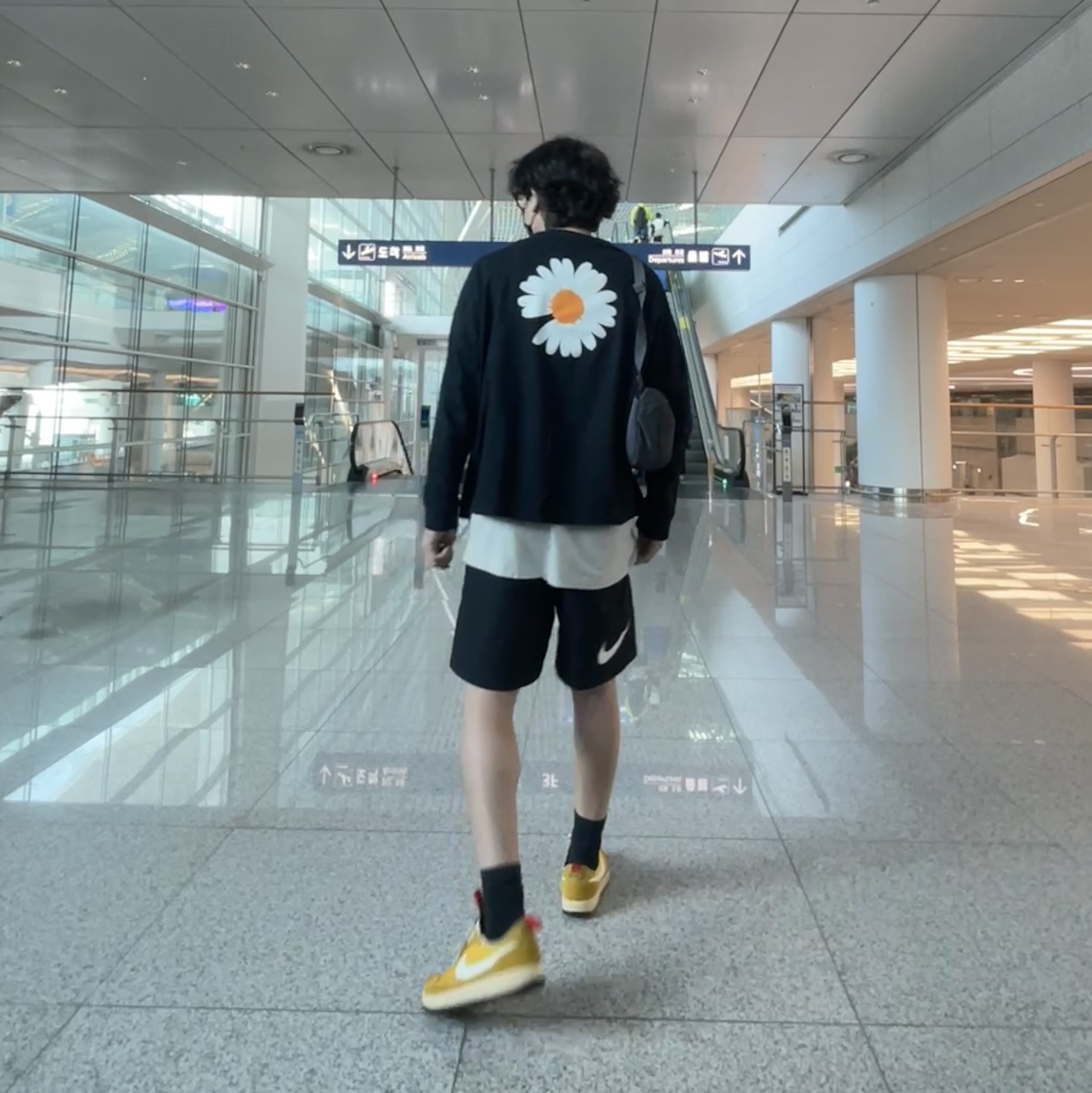 Nike x Stussy Shorts Black (FJ9167-010), Nike x Peaceminusone LS T-Shirt Black (DR0098-010) 착용 스타일 - 1