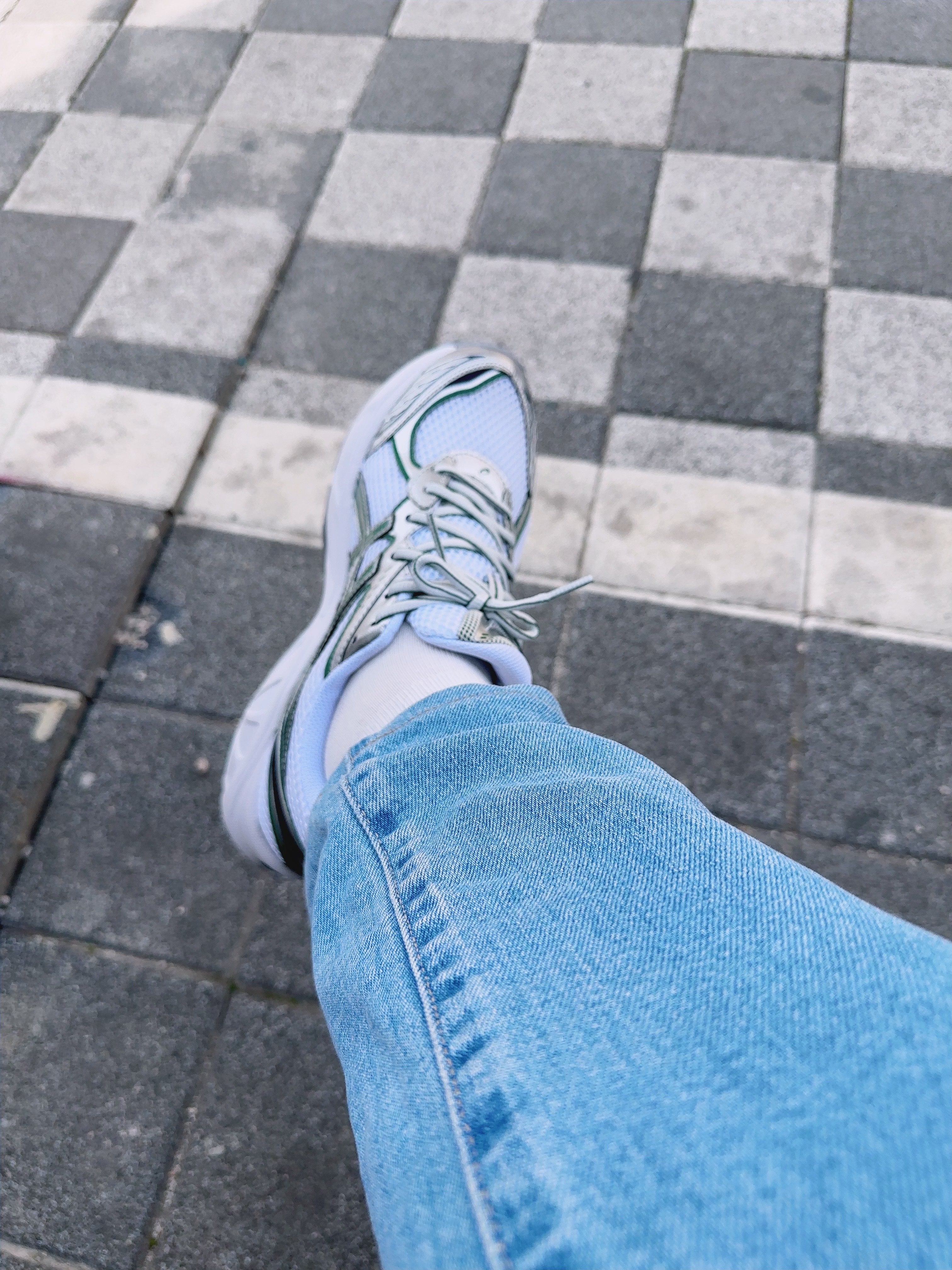 Asics GT-2160 White Shamrock Green 착용 스타일 - 2