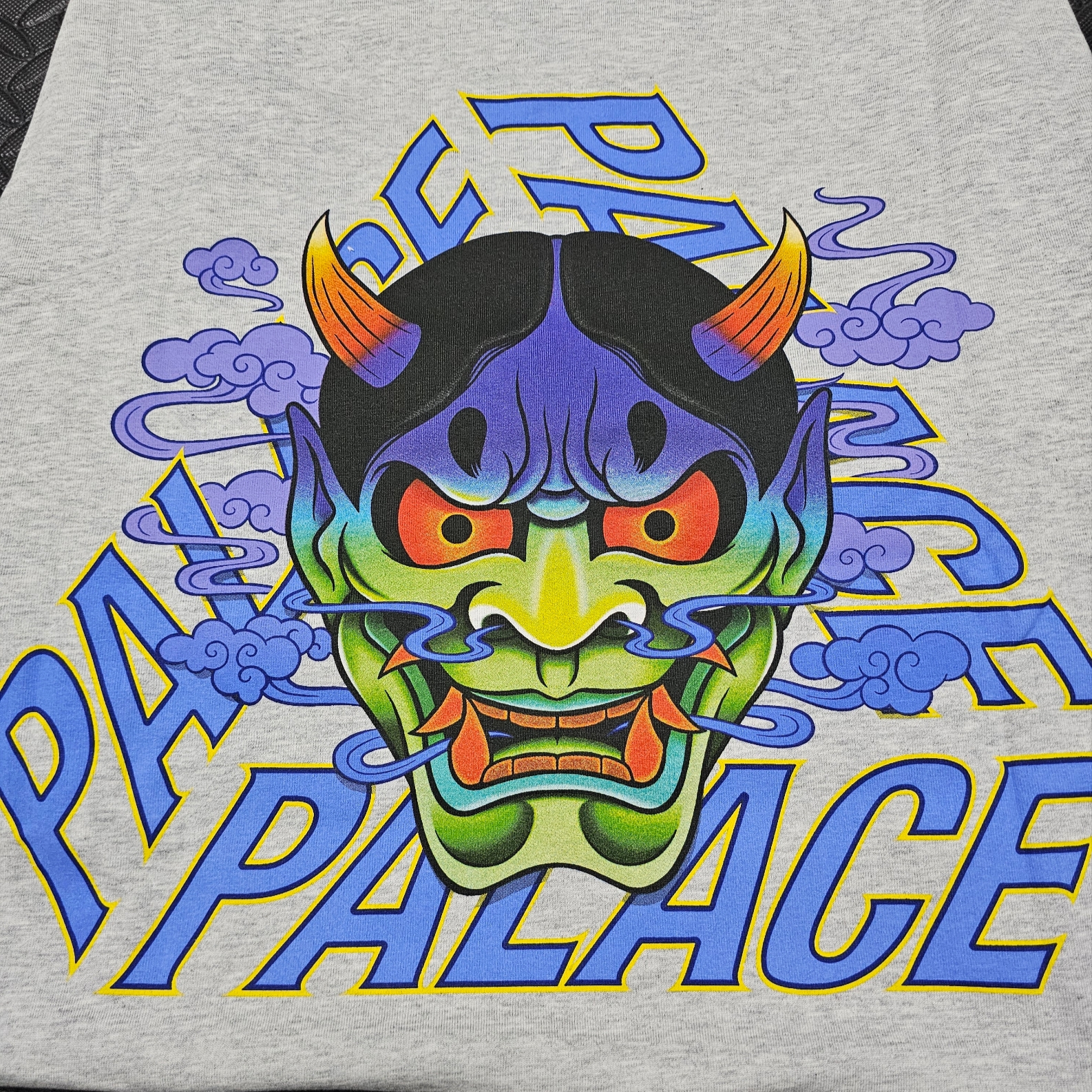Palace Demon P3 T-Shirt Grey Marl - 23FW 착용 스타일 - 2