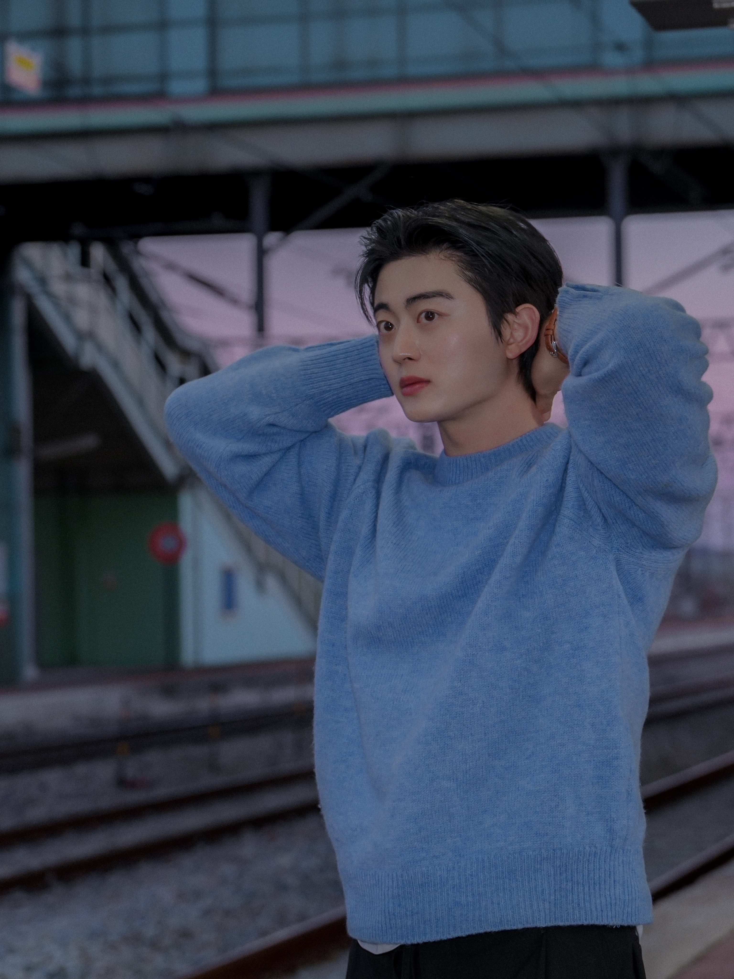 Kinchi Grainy - 547 (a) Black 착용 스타일 - 3