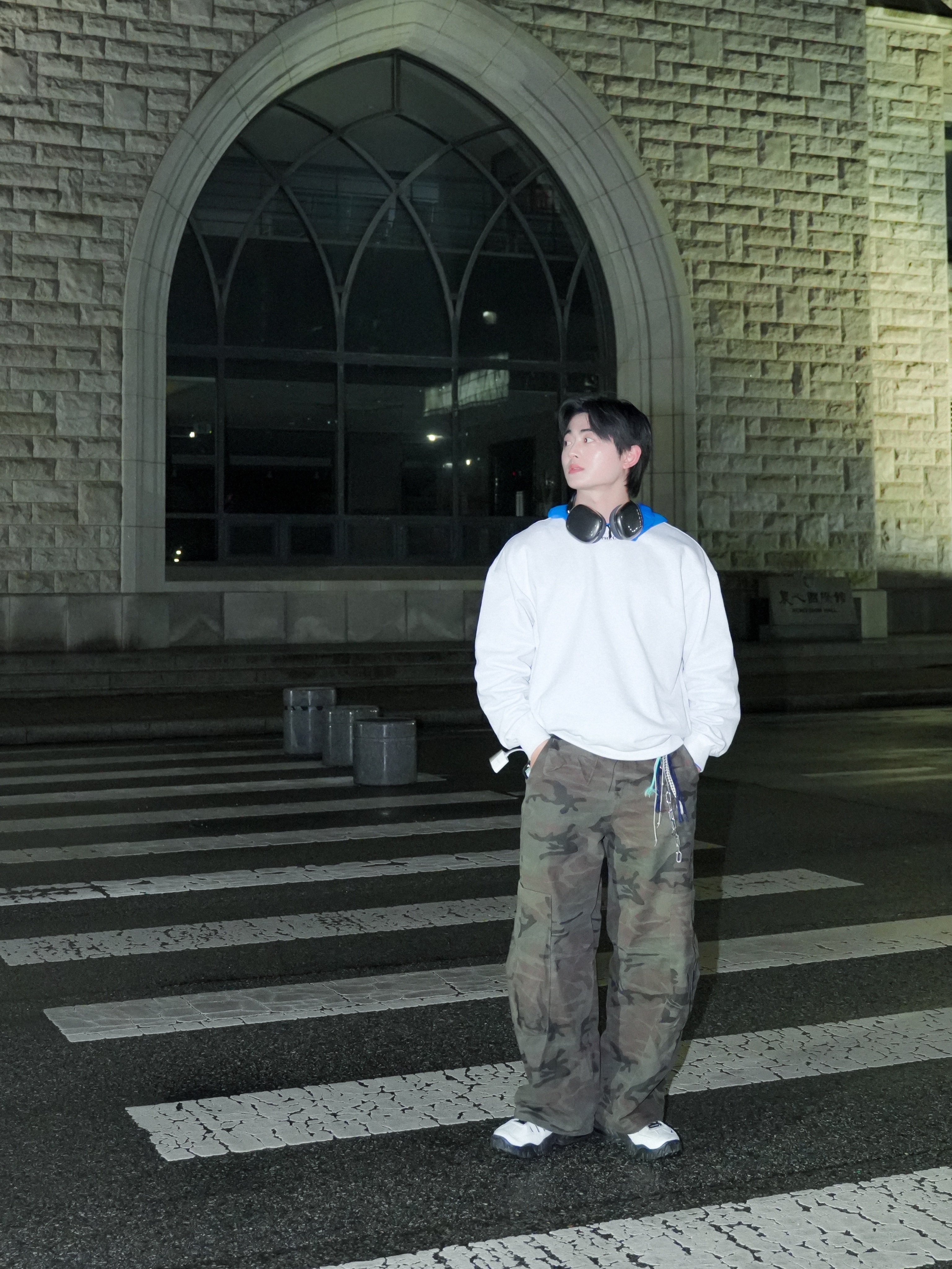 Nike x Ambush Air Adjust Force SP Summit White and Black, Karactor Lumping Cargo Pants Camo 착용 스타일