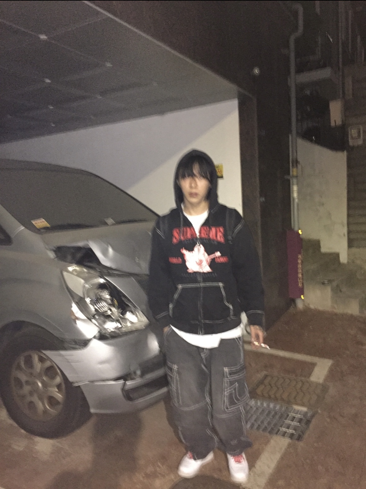 True Religion x Fetch Denim Separate Cargo Pants Black, Supreme x True Religion Zip Up Hooded Sweatshirt Black - 21FW 착용 스타일