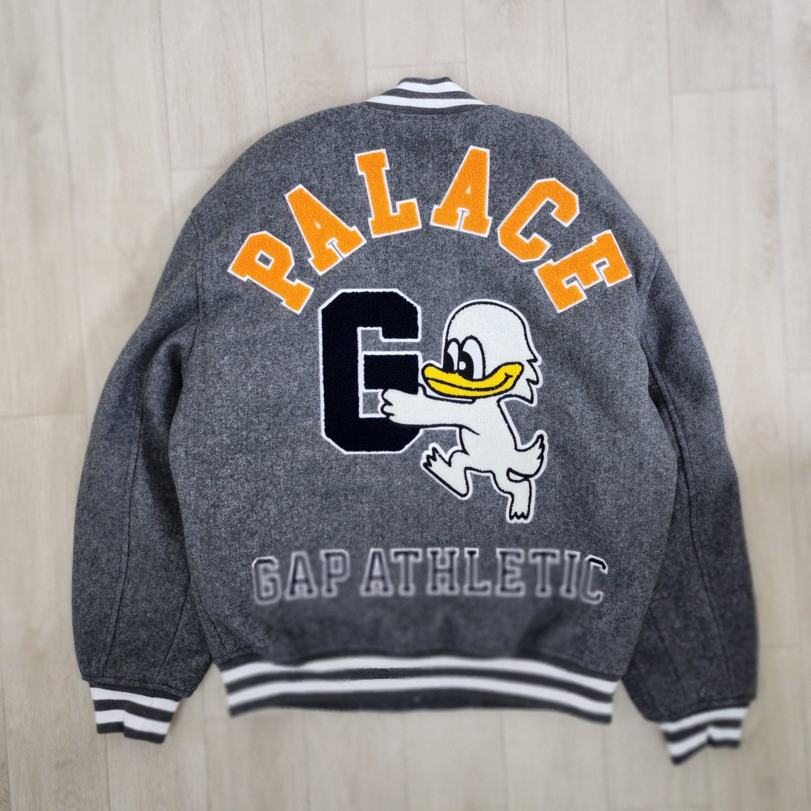 Palace x Gap Varsity Jacket Grey - 24SS 착용 스타일 - 2