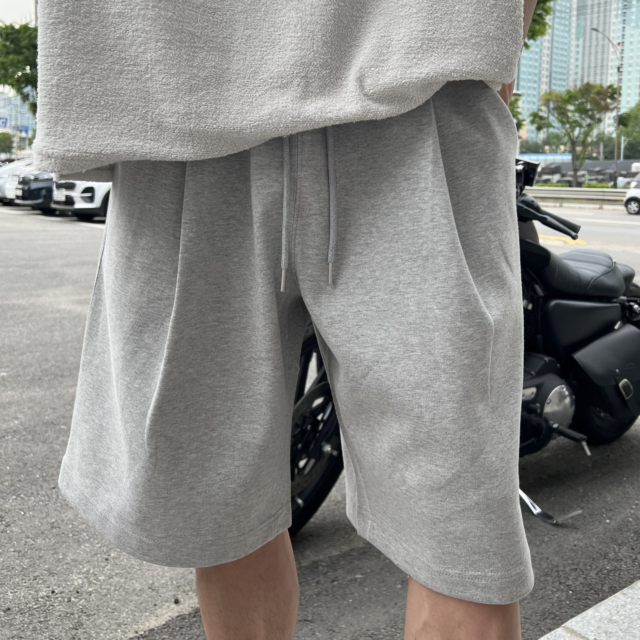 Reebok x END. Beatnik Grey 착용 스타일 - 4