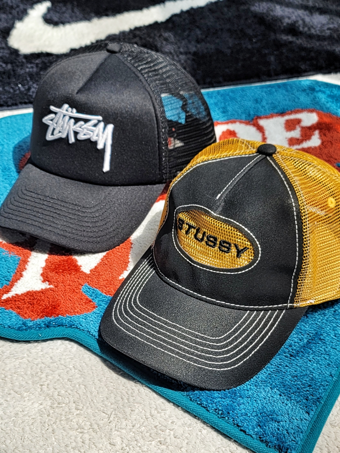 Stussy Low Pro Trucker Cut-Out Leather Snapback Brown 착용 스타일
