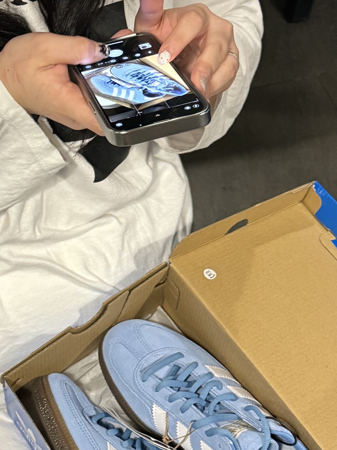 Adidas Spezial Handball Light Blue 착용 스타일