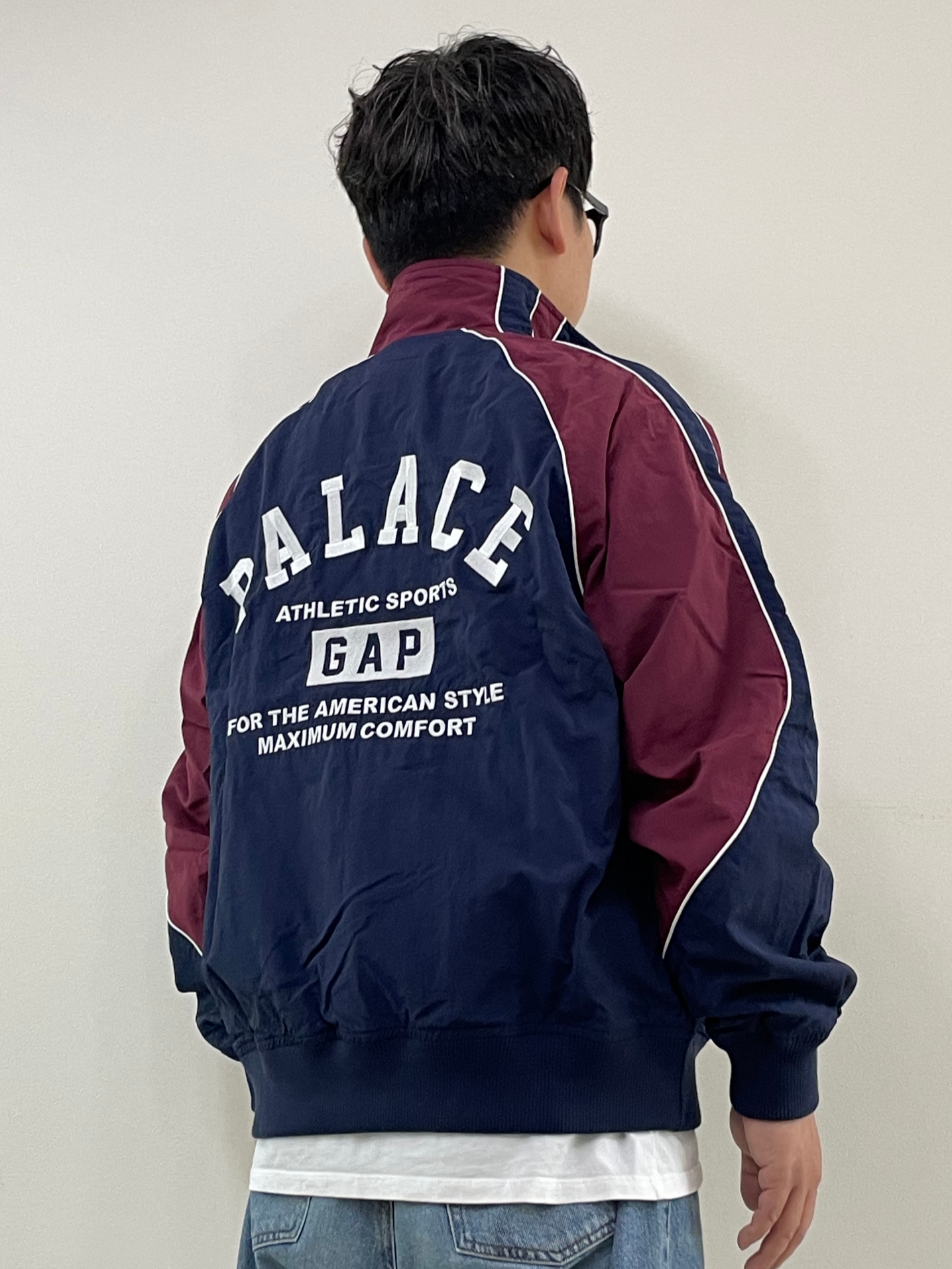 Palace x Gap Nylon Track Top Navy Red - 24SS 착용 스타일