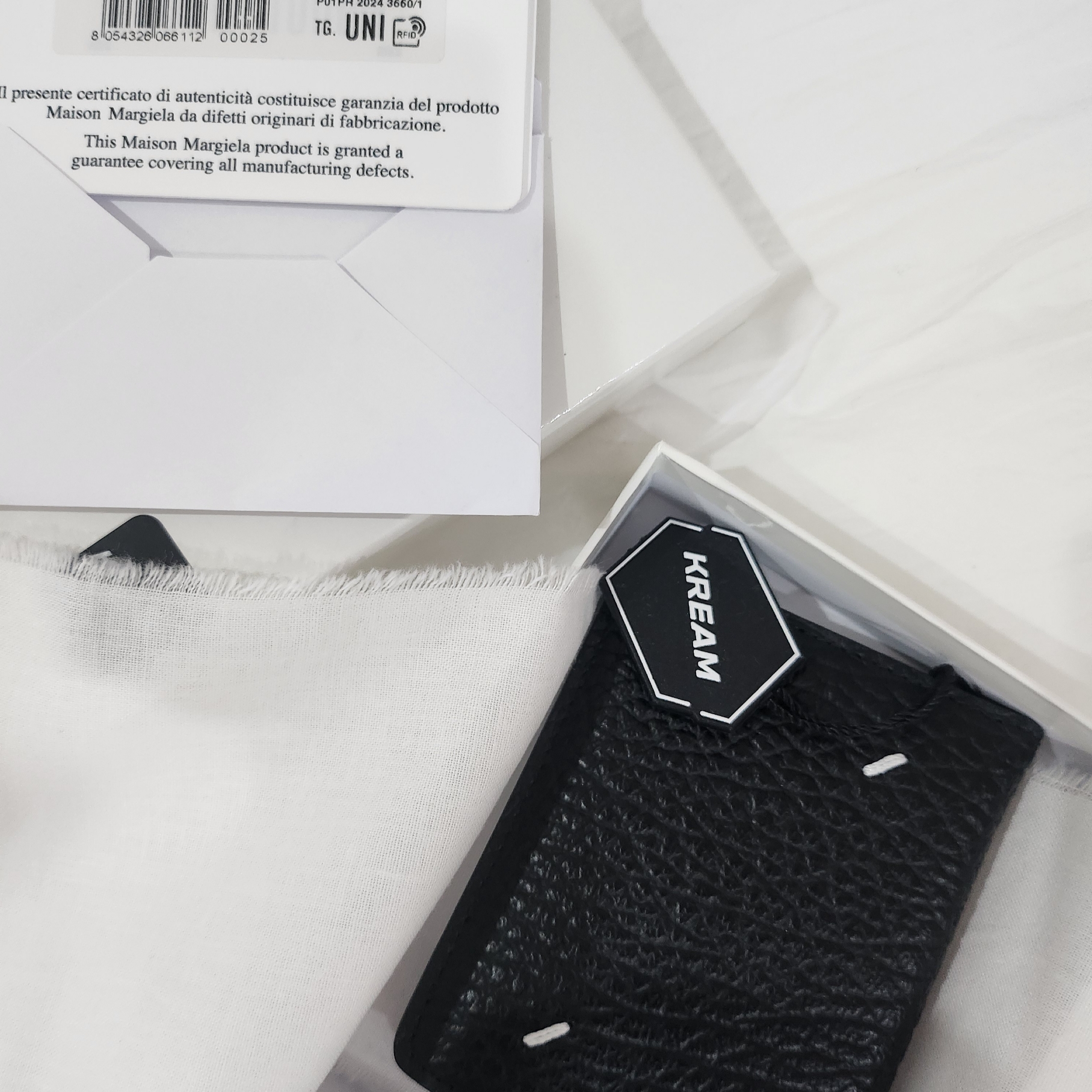 Maison Margiela Keyring Wallet Black 착용 스타일 - 2